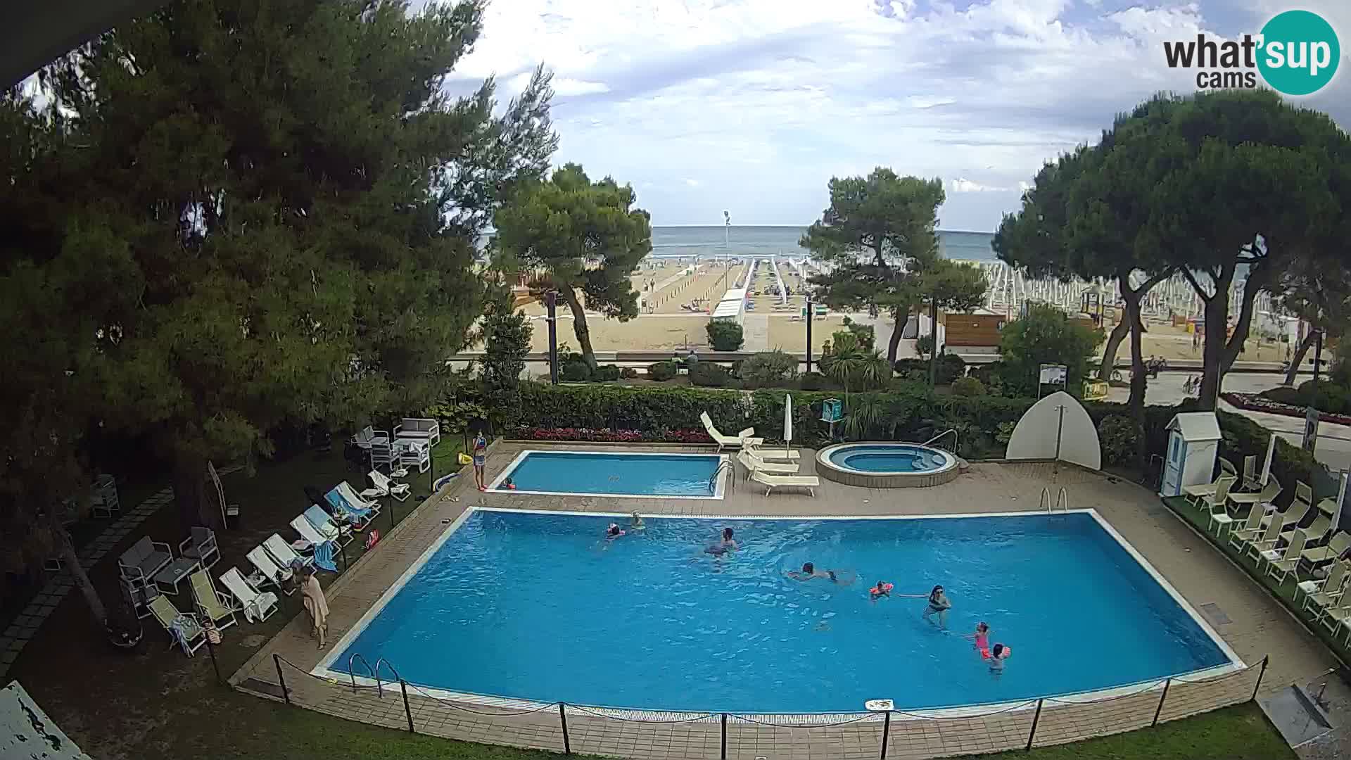 Spletna kamera Lignano Hotel Atlantic – Plaža Lignano Sabbiadoro