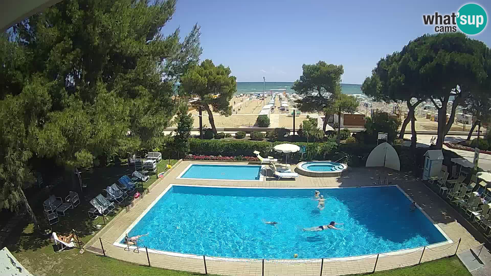 Spletna kamera Lignano Hotel Atlantic – Plaža Lignano Sabbiadoro