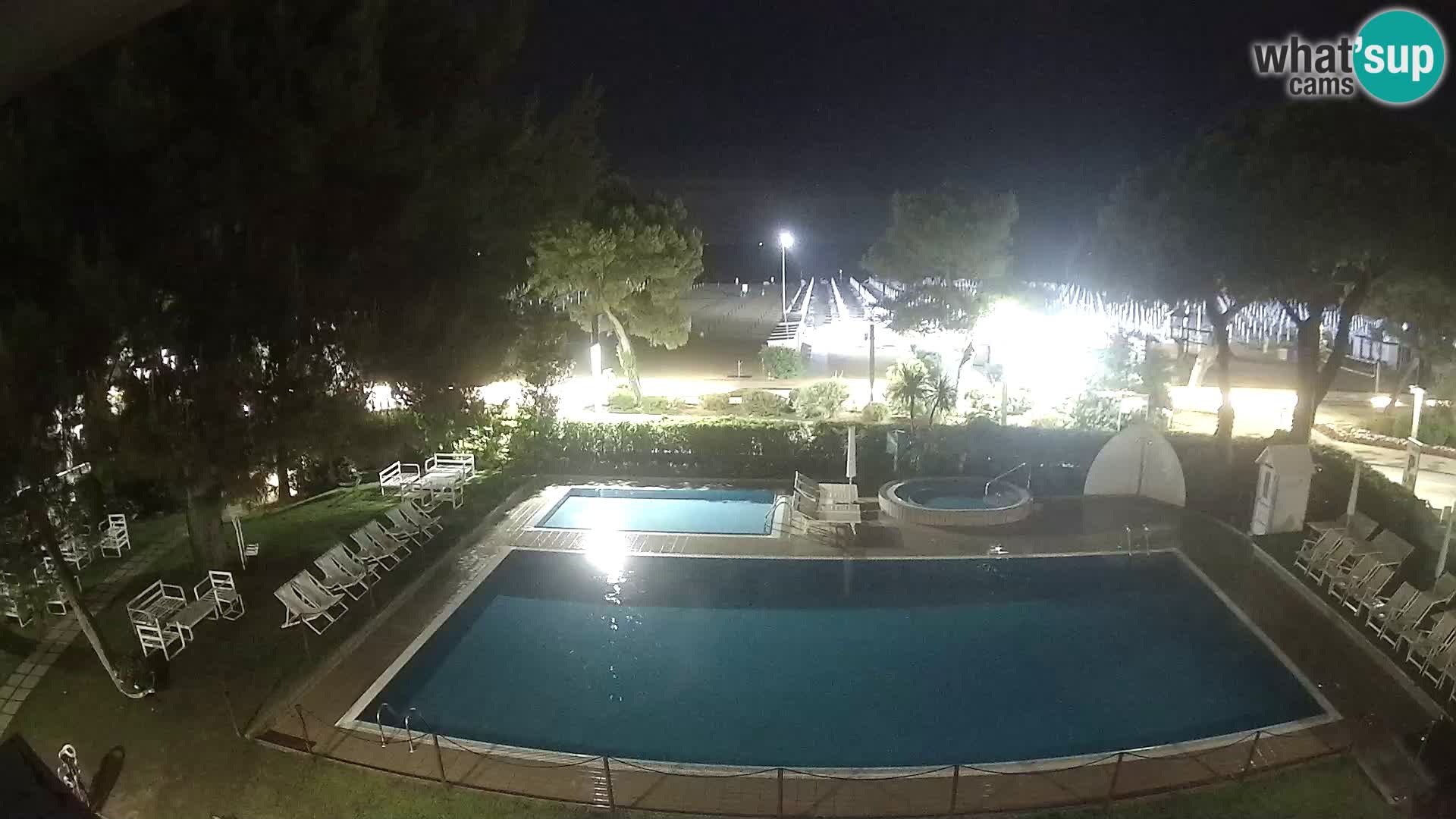 Lignano webcam Hotel Atlantic | Spiaggia Lignano Sabbiadoro