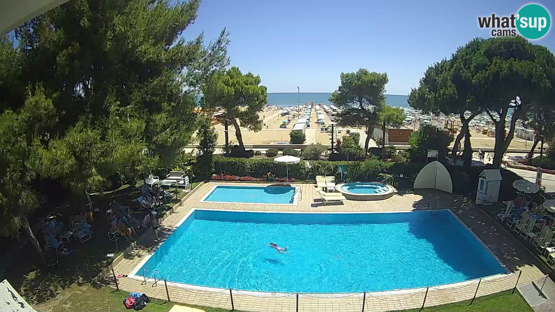 Web kamera Lignano Hotel Atlantic – Plaža Sabbiadoro
