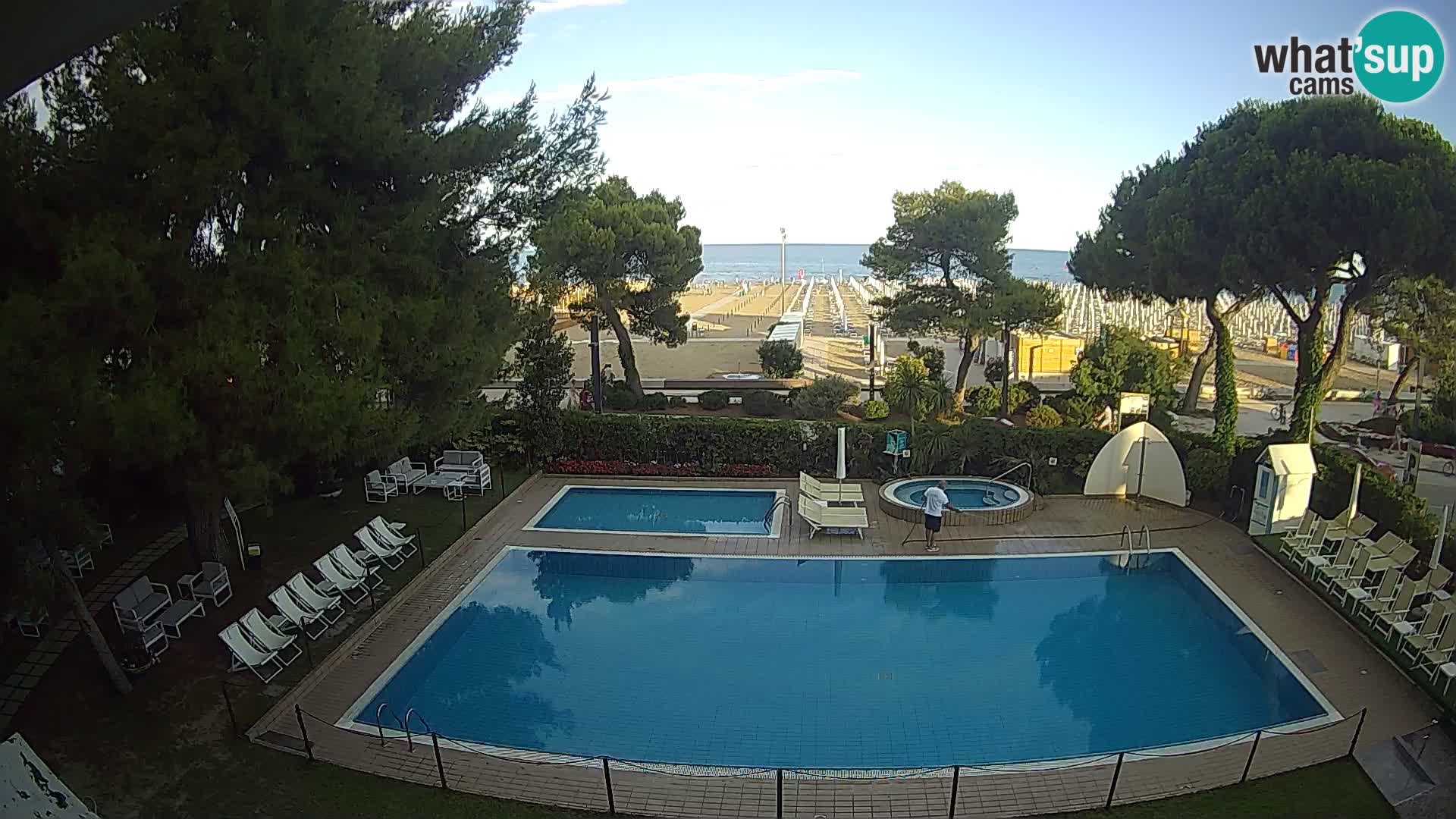 Lignano webcam Hotel Atlantic | Spiaggia Lignano Sabbiadoro