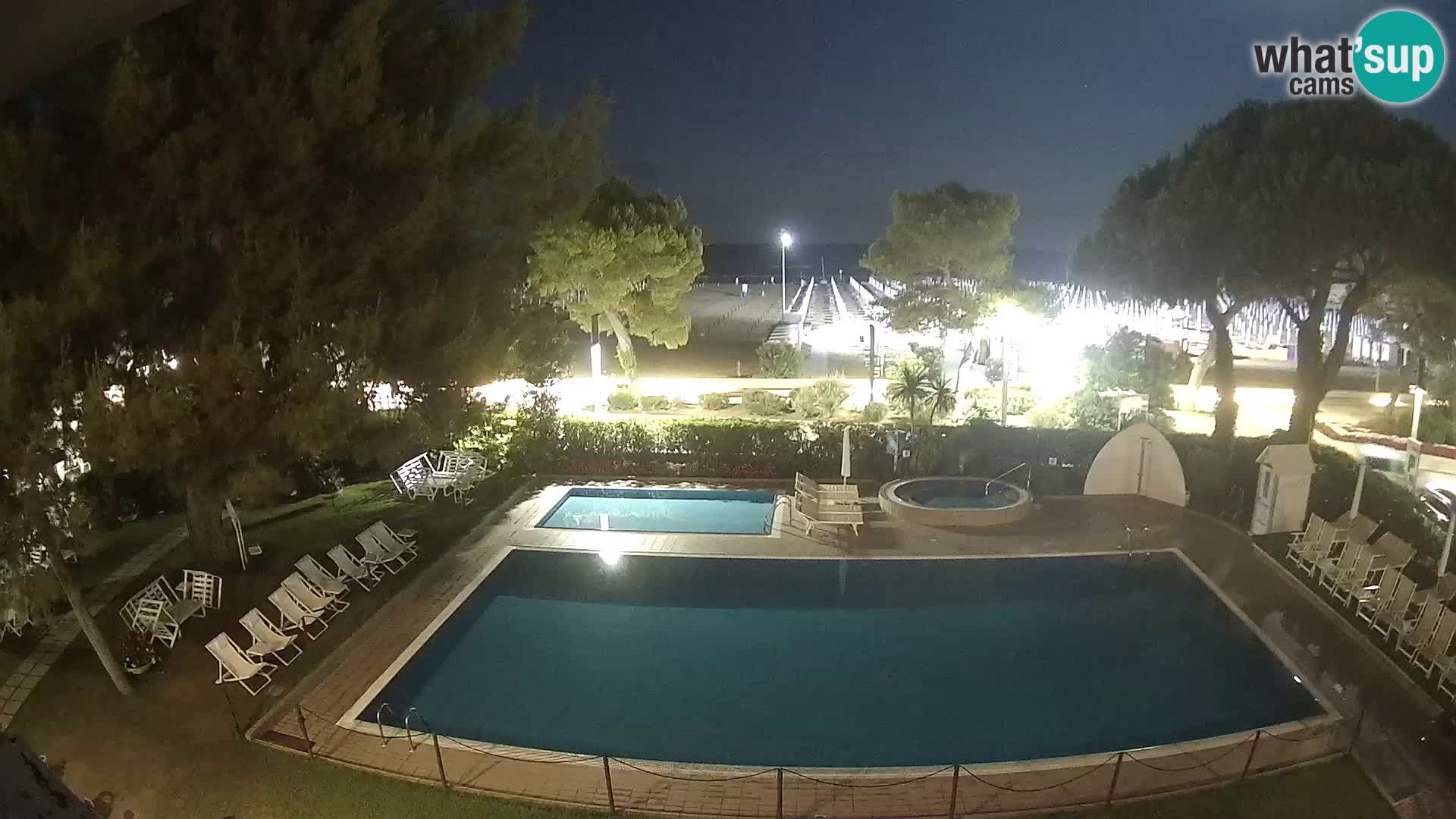 Web kamera Lignano Hotel Atlantic – Plaža Sabbiadoro