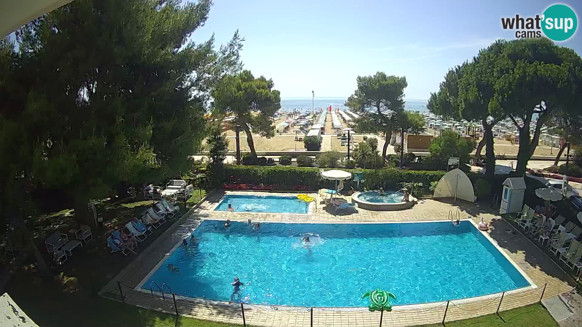 Spletna kamera Lignano Hotel Atlantic – Plaža Lignano Sabbiadoro