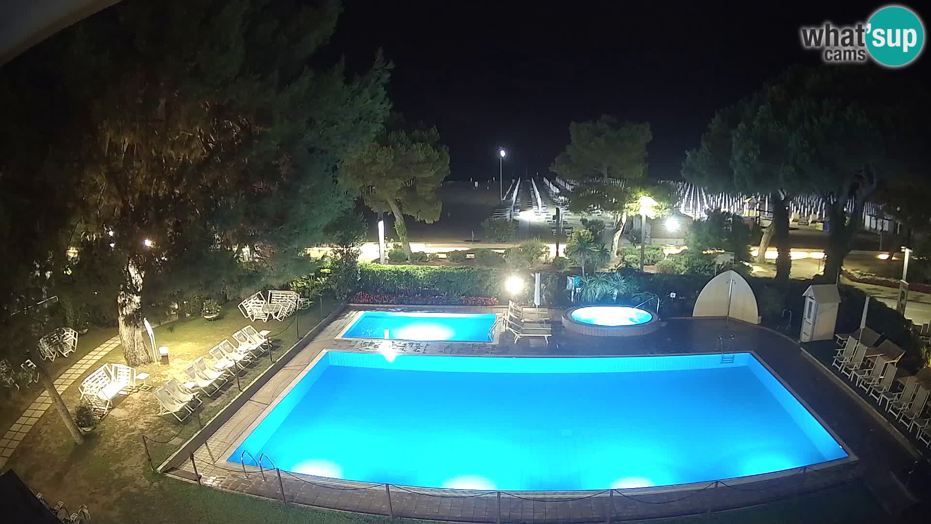 Lignano webcam Hotel Atlantic | Spiaggia Lignano Sabbiadoro