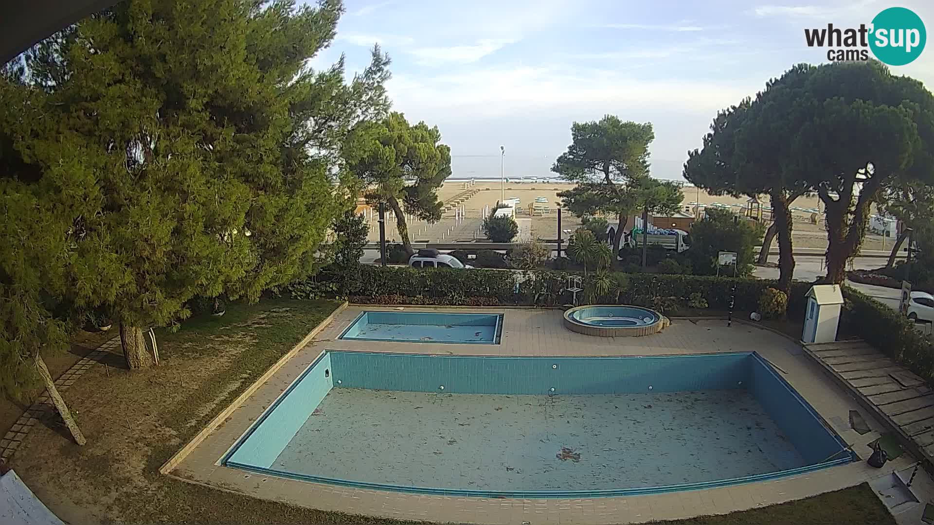 Lignano webcam Hotel Atlantic | Spiaggia Lignano Sabbiadoro