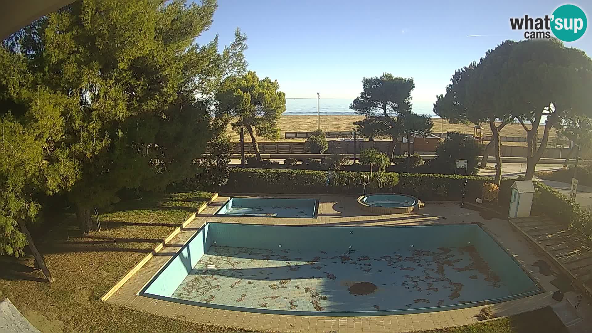 Lignano webcam Hotel Atlantic | Spiaggia Lignano Sabbiadoro