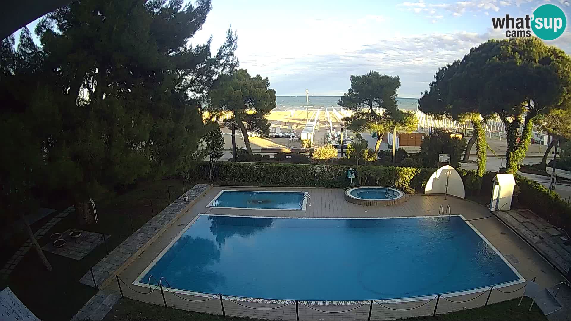 Web kamera Lignano Hotel Atlantic – Plaža Sabbiadoro