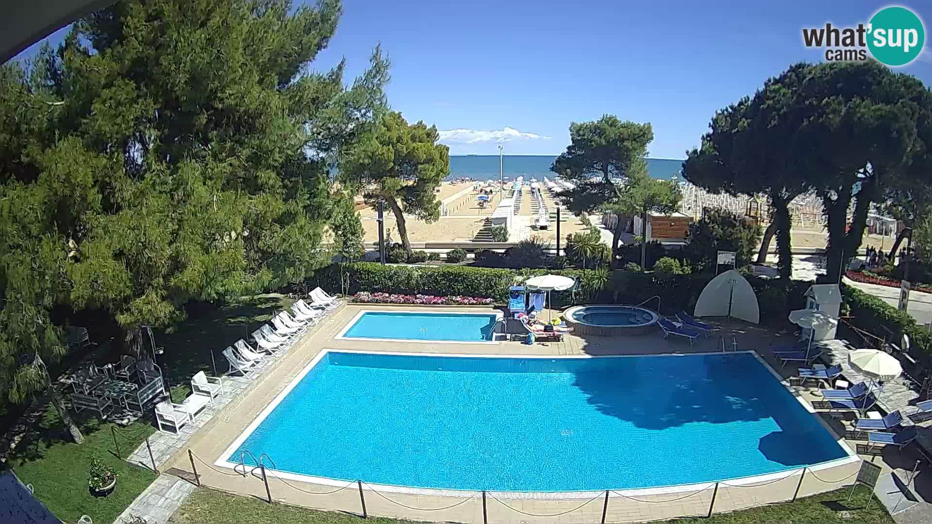 Web kamera Lignano Hotel Atlantic – Plaža Sabbiadoro