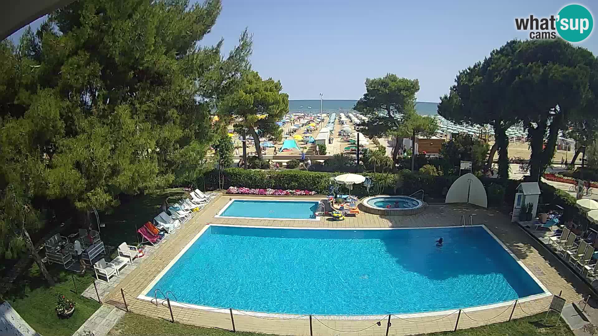 Web kamera Lignano Hotel Atlantic – Plaža Sabbiadoro