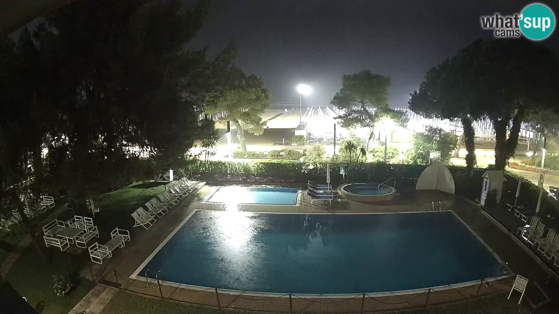 Web kamera Lignano Hotel Atlantic – Plaža Sabbiadoro
