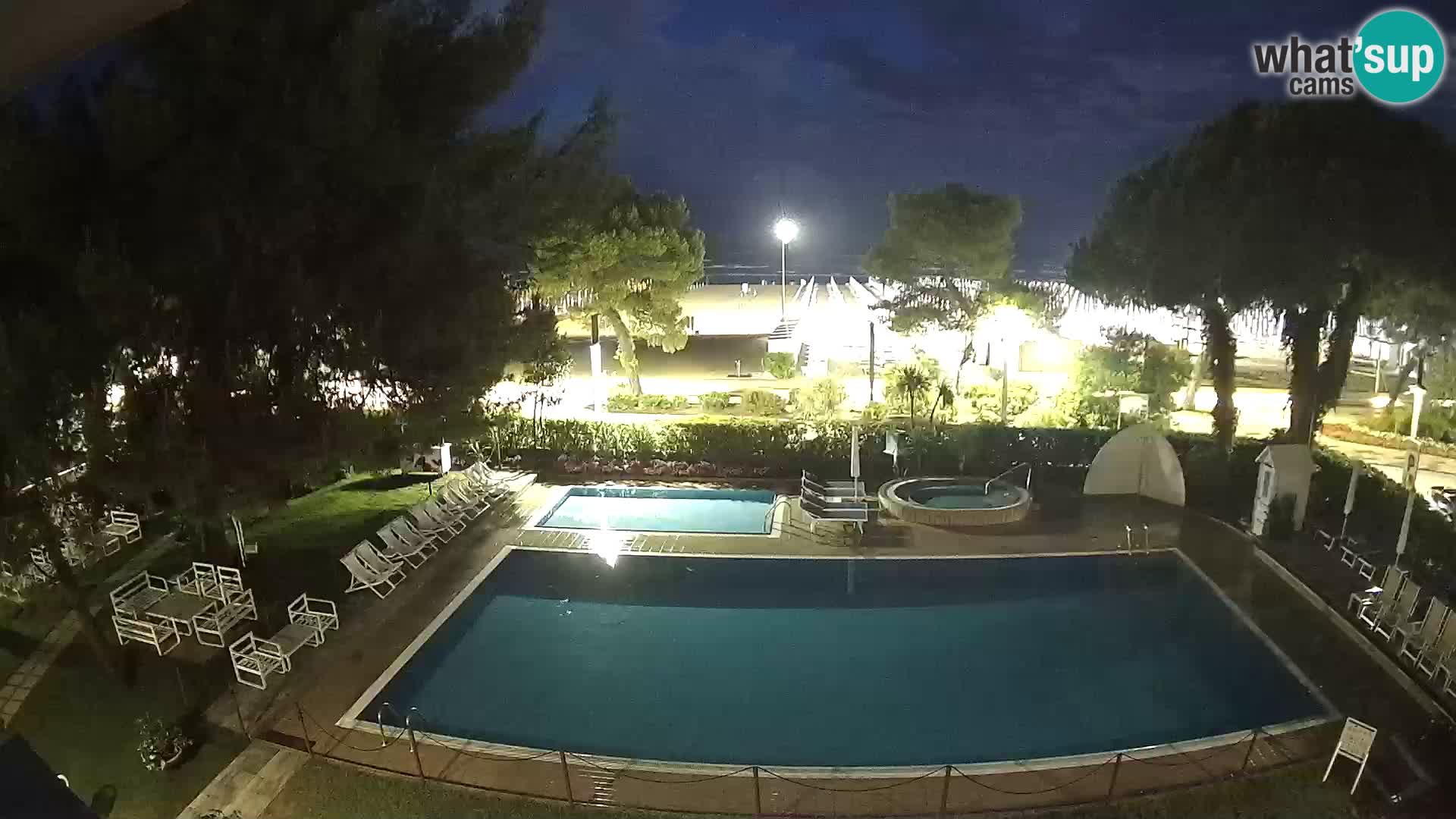 Spletna kamera Lignano Hotel Atlantic – Plaža Lignano Sabbiadoro
