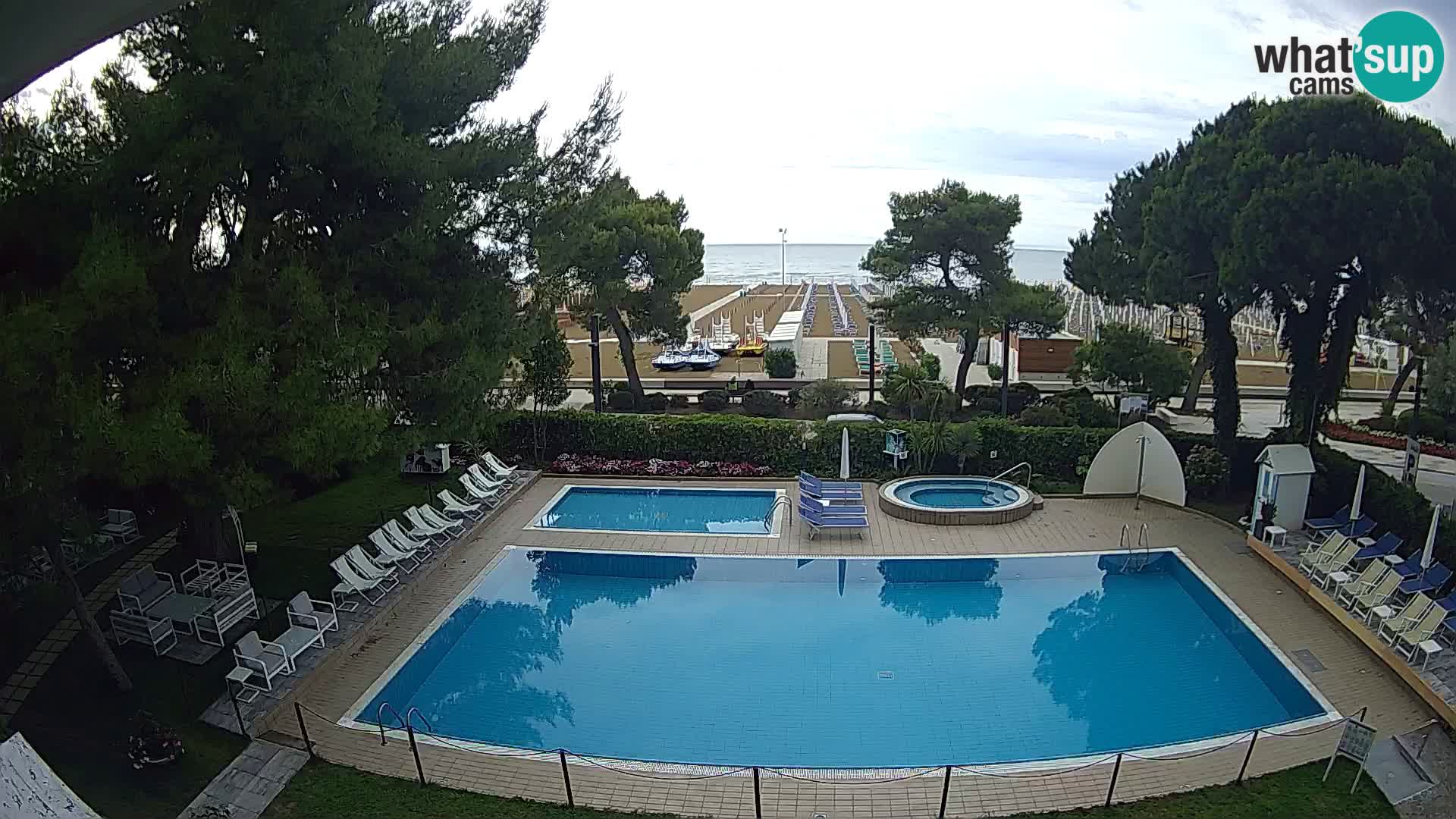 Spletna kamera Lignano Hotel Atlantic – Plaža Lignano Sabbiadoro