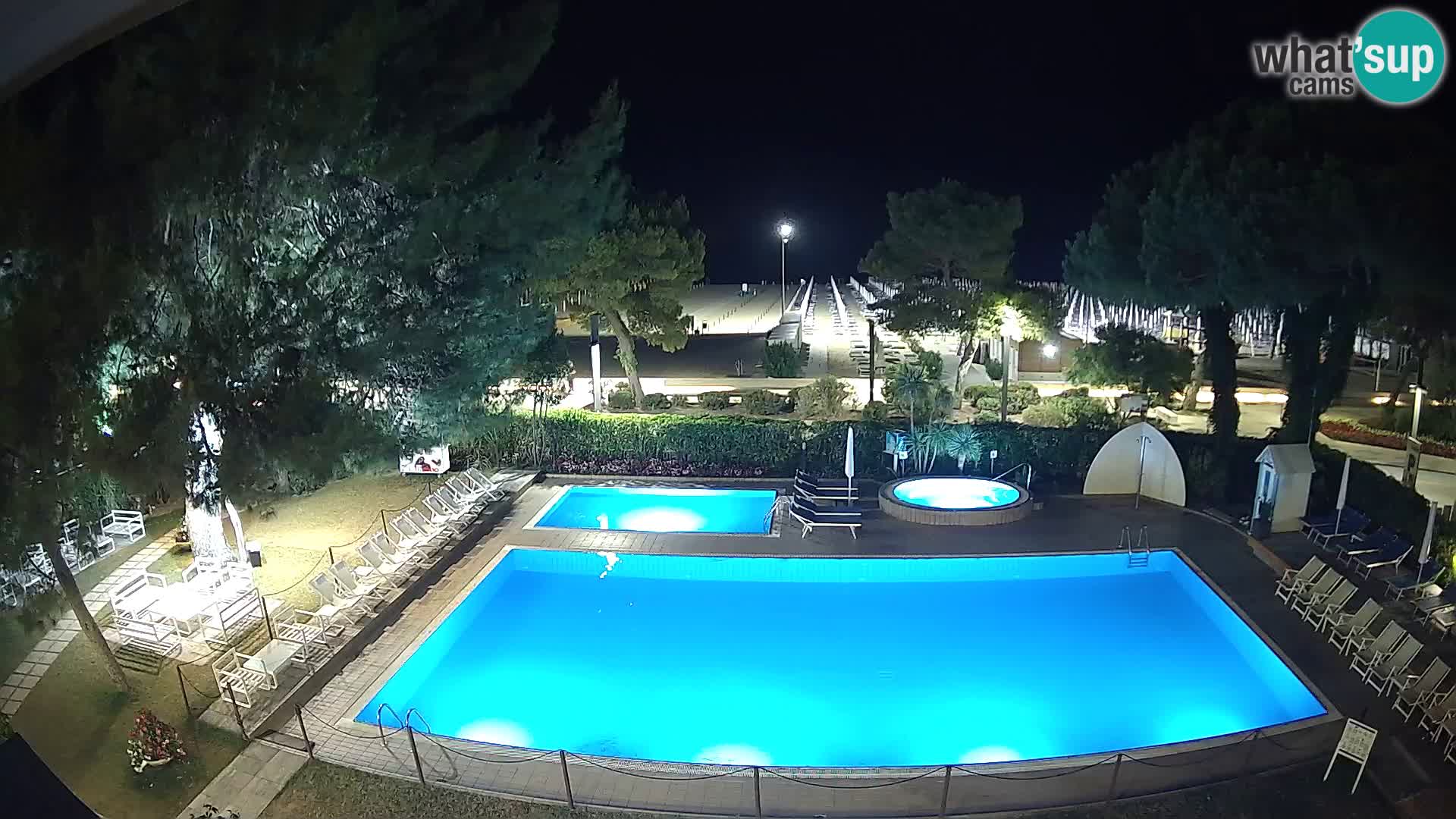 Lignano webcam Hotel Atlantic | Spiaggia Lignano Sabbiadoro