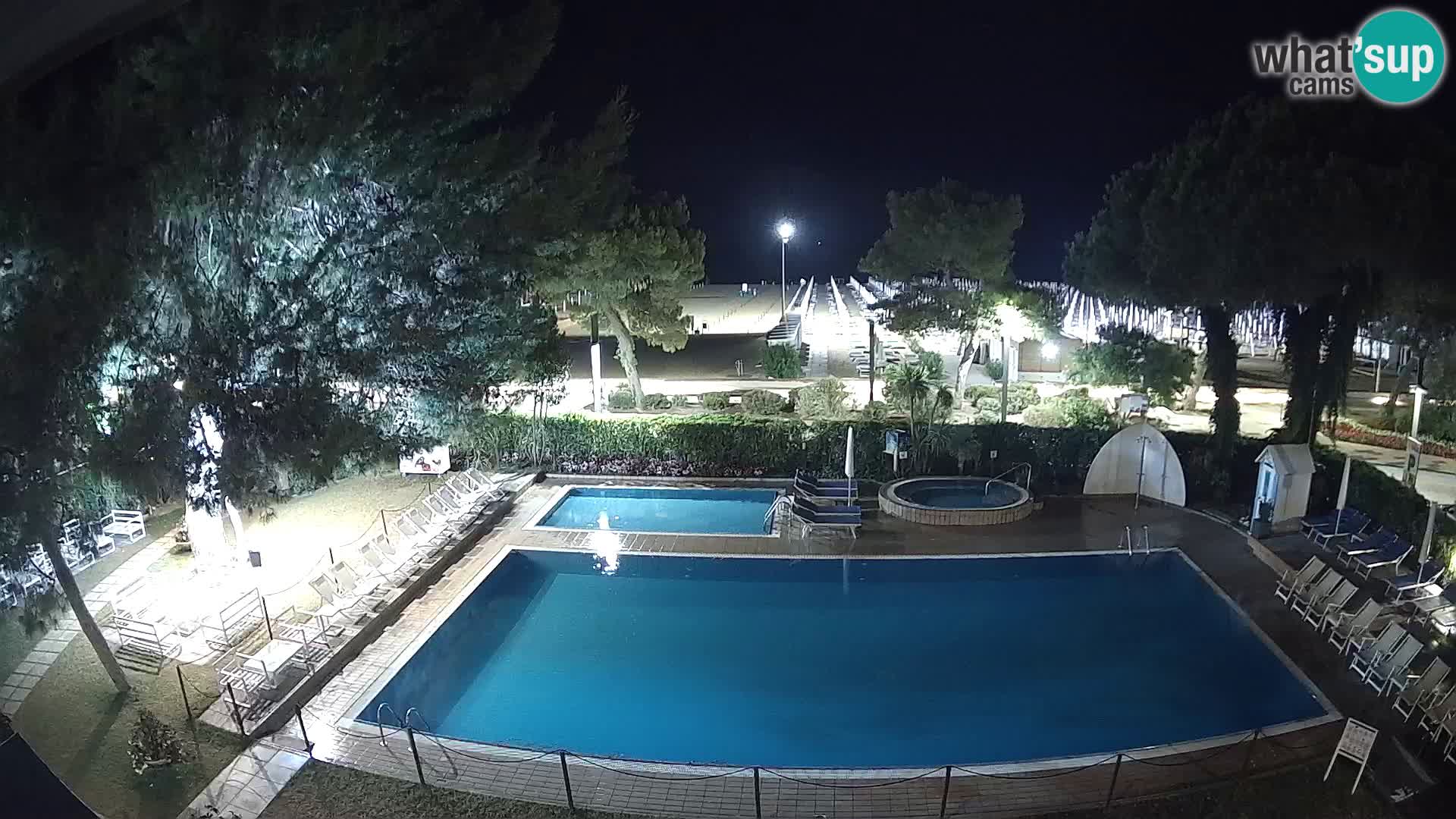 Lignano webcam Hotel Atlantic | Spiaggia Lignano Sabbiadoro