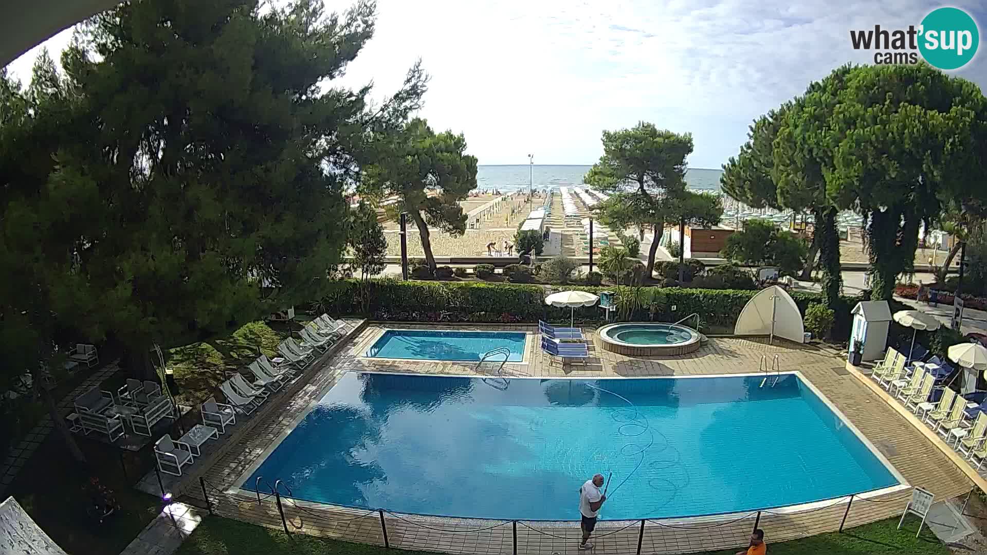 Lignano webcam Hotel Atlantic | Spiaggia Lignano Sabbiadoro
