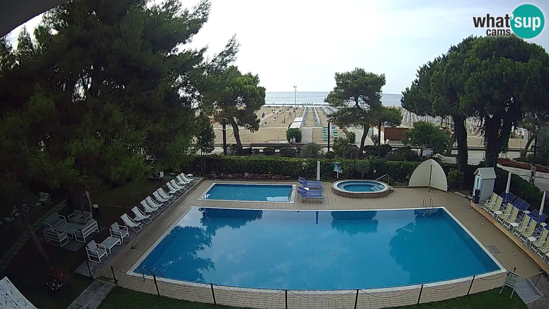 Spletna kamera Lignano Hotel Atlantic – Plaža Lignano Sabbiadoro