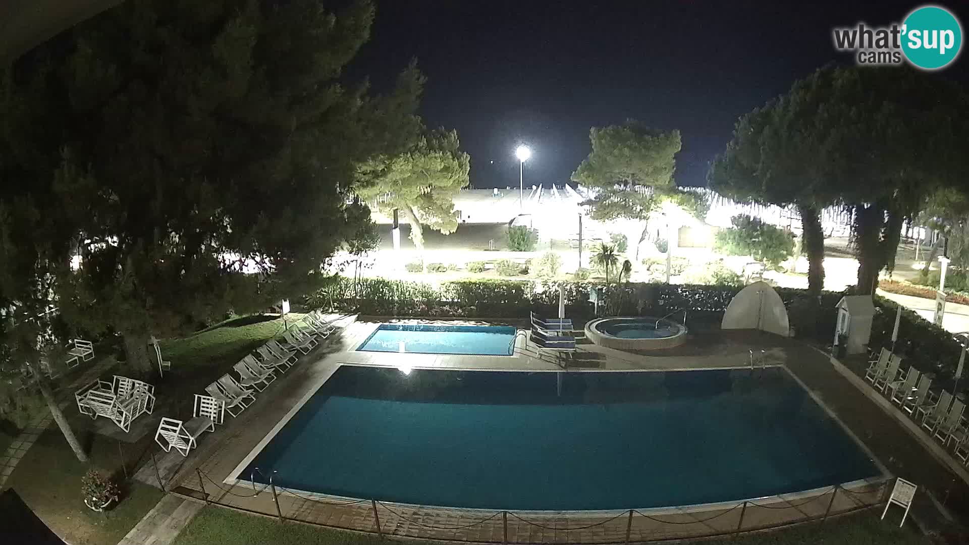 Lignano webcam Hotel Atlantic | Spiaggia Lignano Sabbiadoro