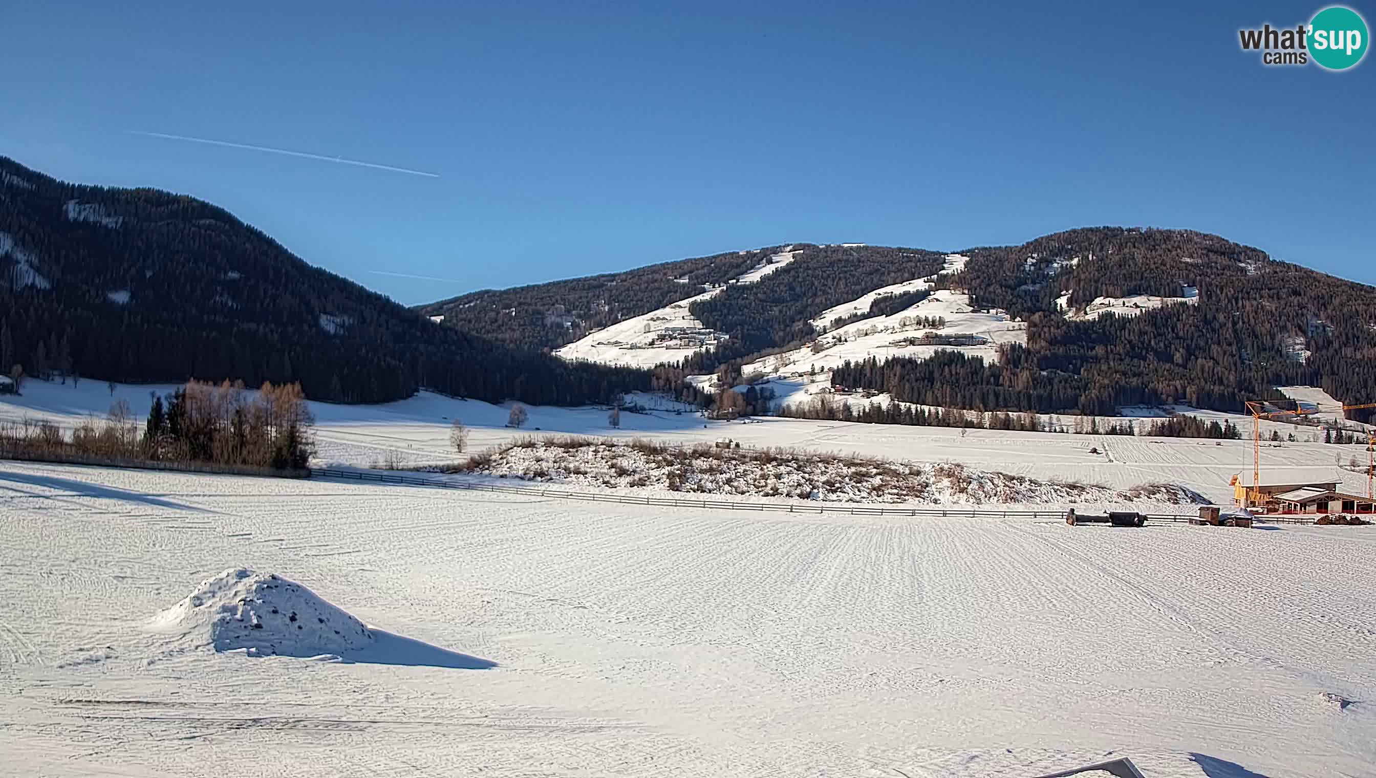 Webkamera Olang | Blick auf den Kronplatz von den Sottla Apartments