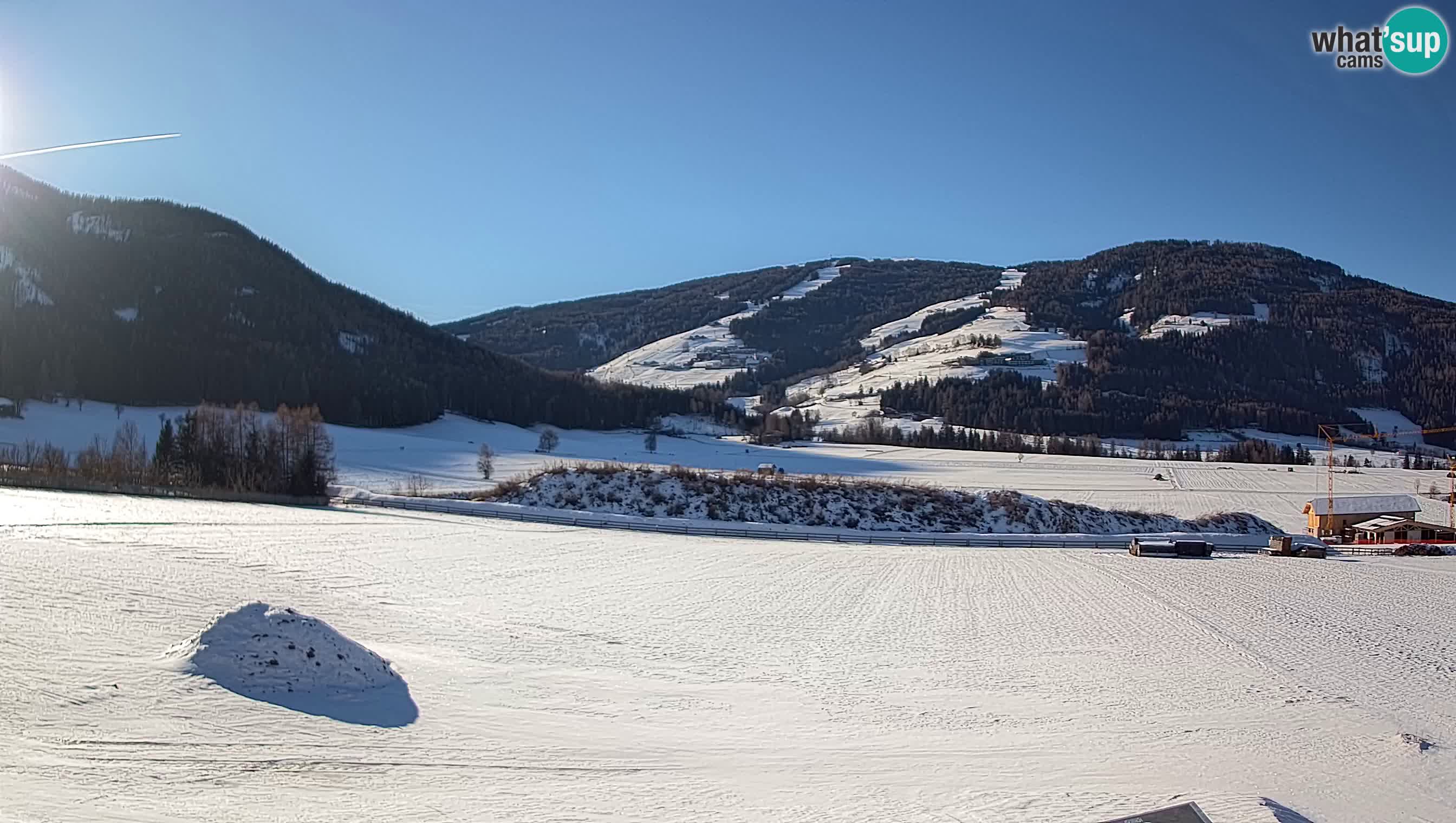 Webkamera Olang | Blick auf den Kronplatz von den Sottla Apartments