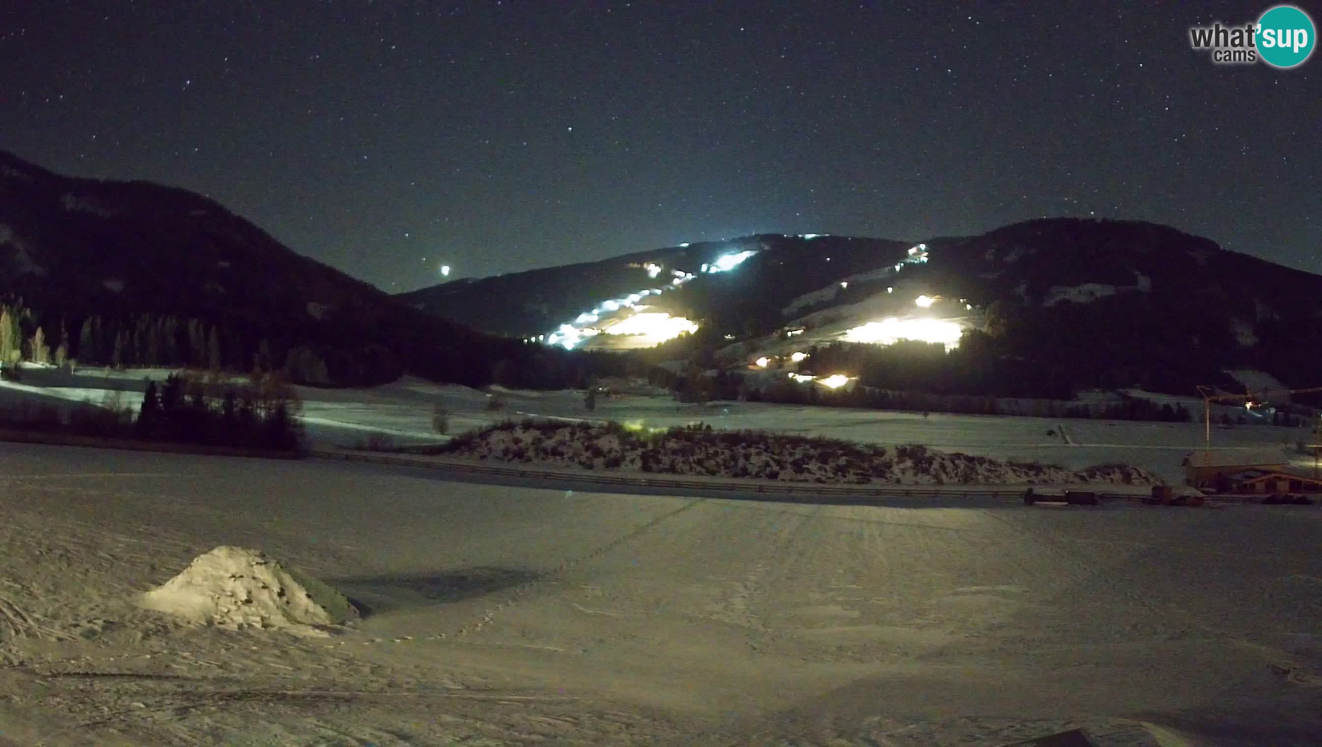 Webkamera Olang | Blick auf den Kronplatz von den Sottla Apartments