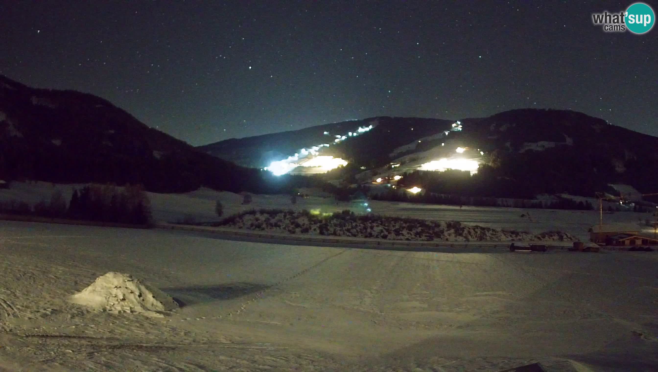 Webkamera Olang | Blick auf den Kronplatz von den Sottla Apartments