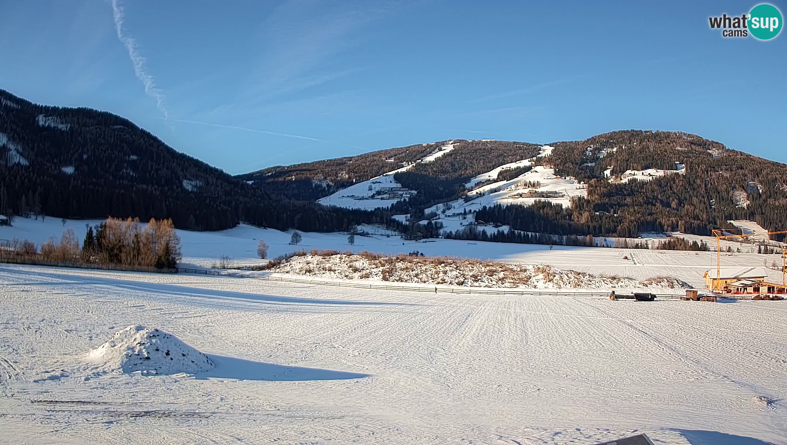 Webkamera Olang | Blick auf den Kronplatz von den Sottla Apartments