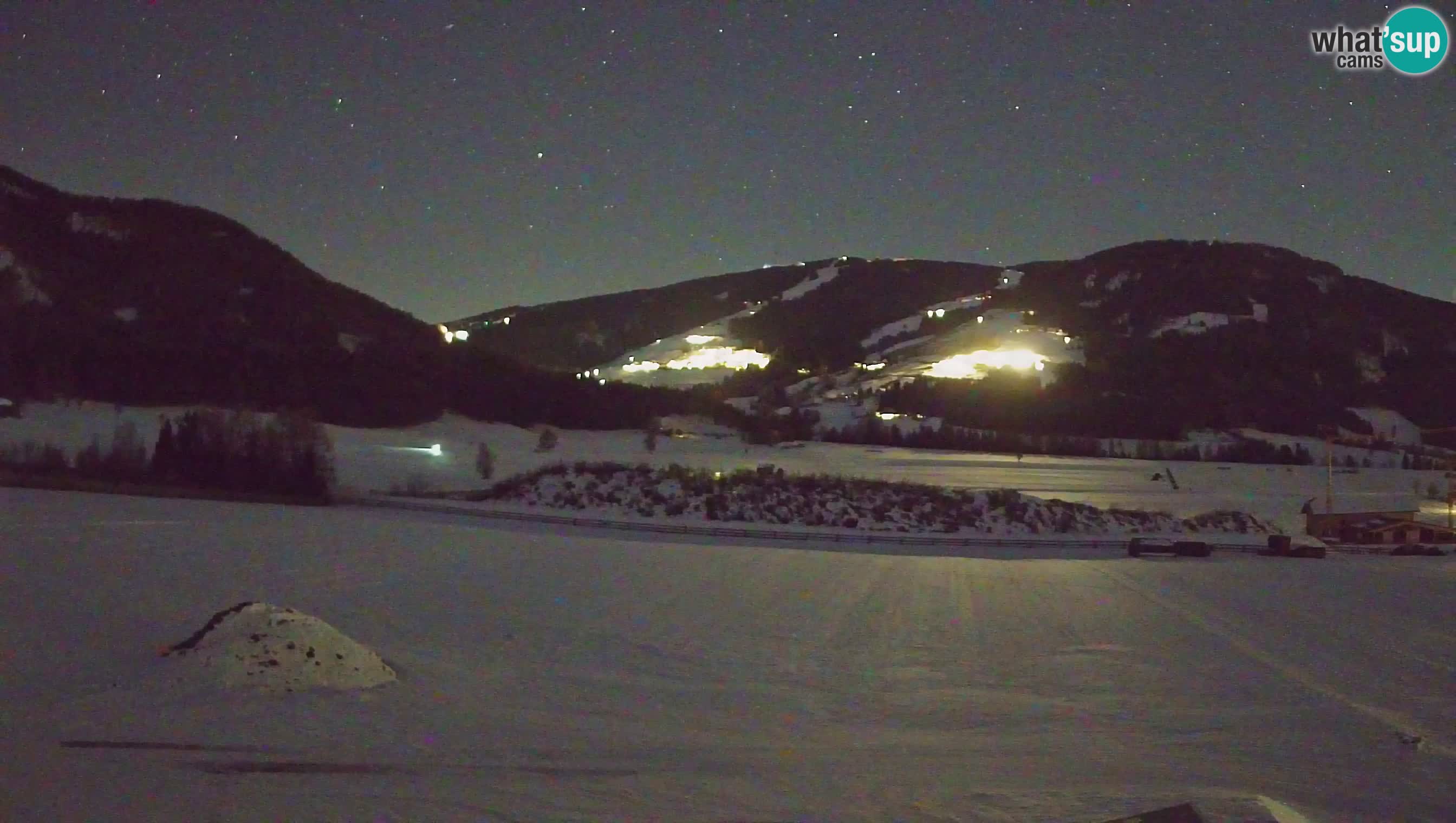 Webkamera Olang | Blick auf den Kronplatz von den Sottla Apartments