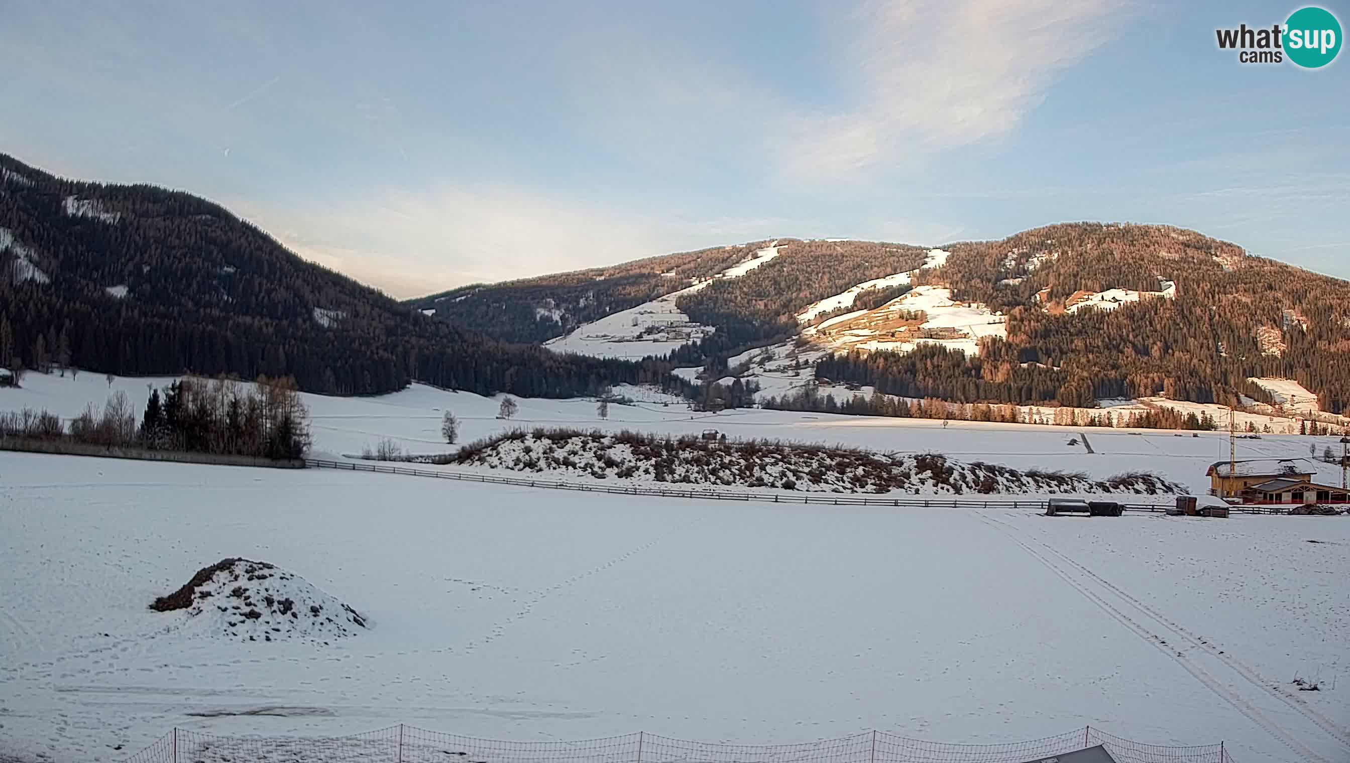 Webkamera Olang | Blick auf den Kronplatz von den Sottla Apartments