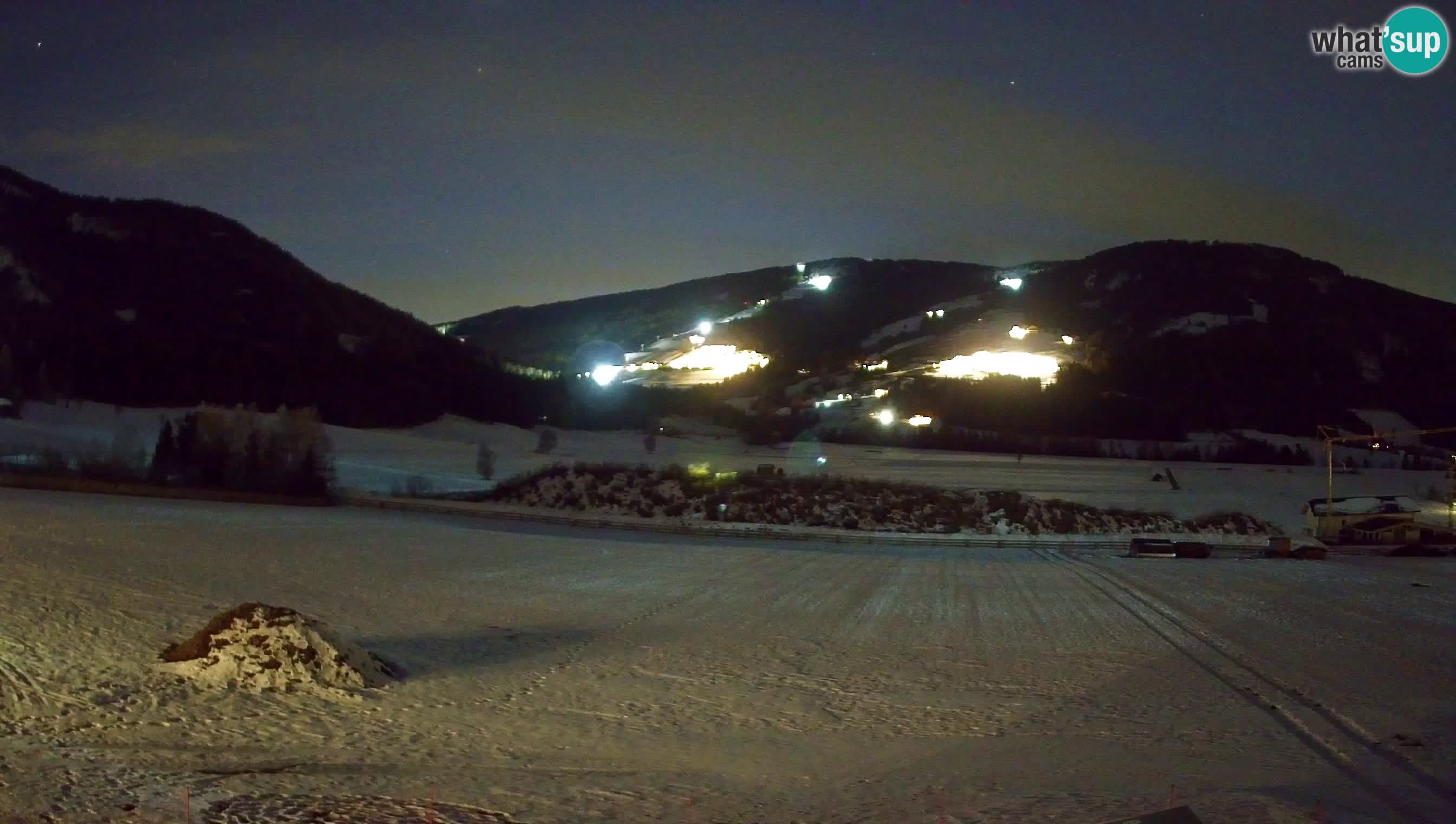 Webkamera Olang | Blick auf den Kronplatz von den Sottla Apartments