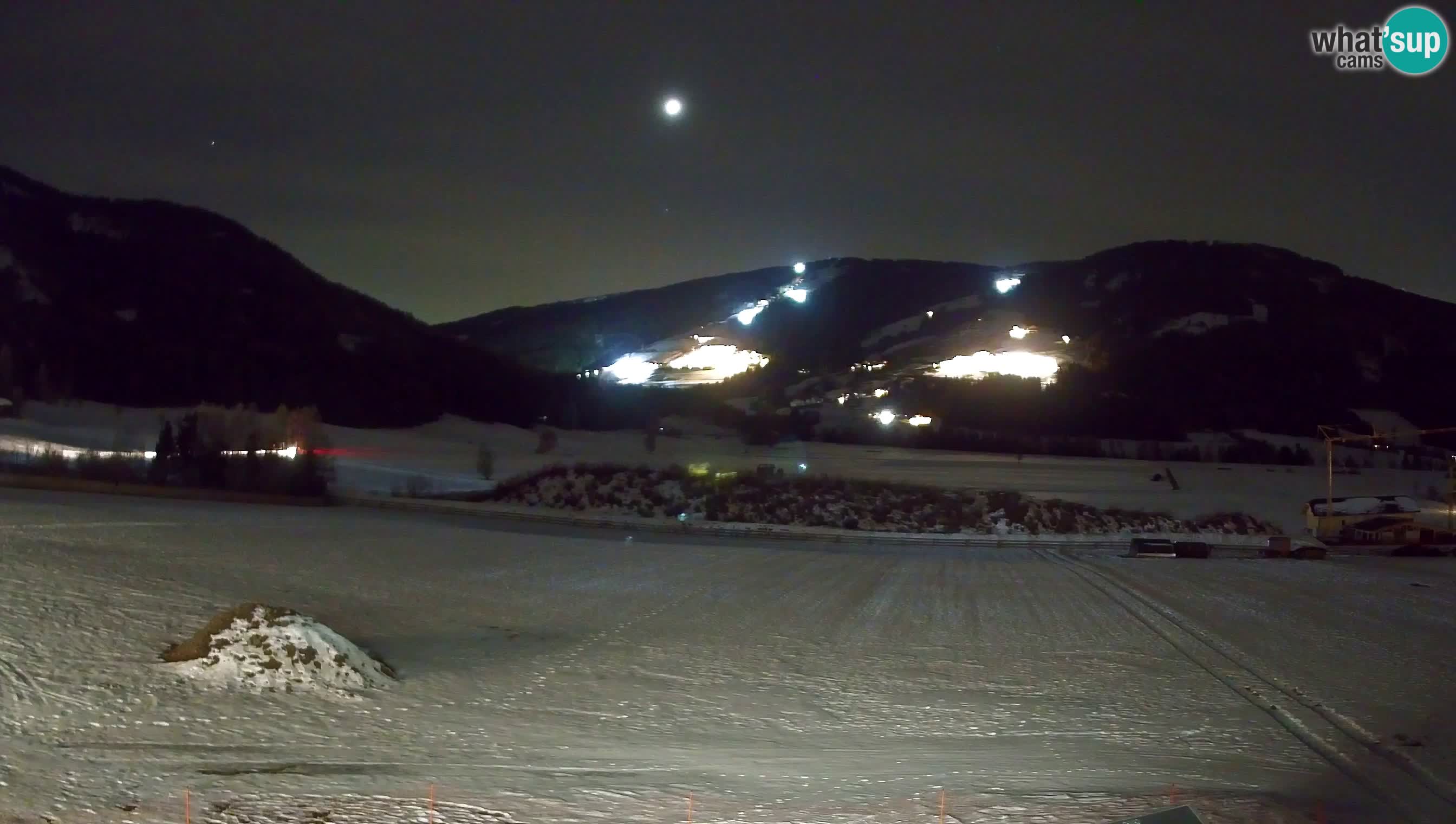 Webkamera Olang | Blick auf den Kronplatz von den Sottla Apartments