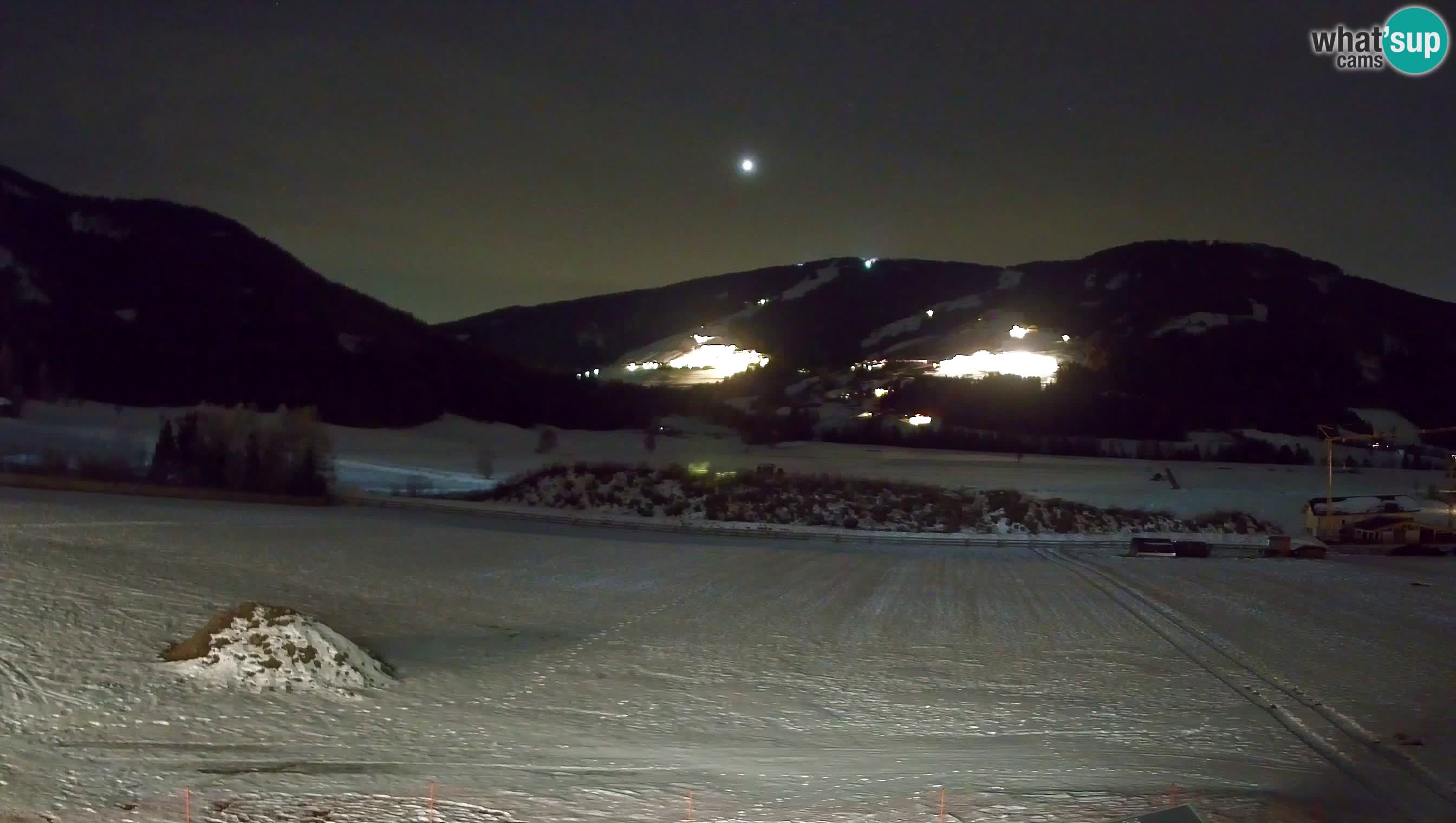 Webkamera Olang | Blick auf den Kronplatz von den Sottla Apartments