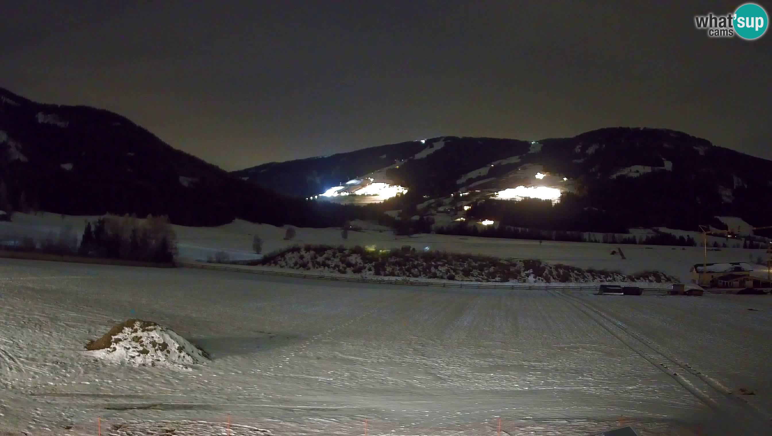 Webkamera Olang | Blick auf den Kronplatz von den Sottla Apartments