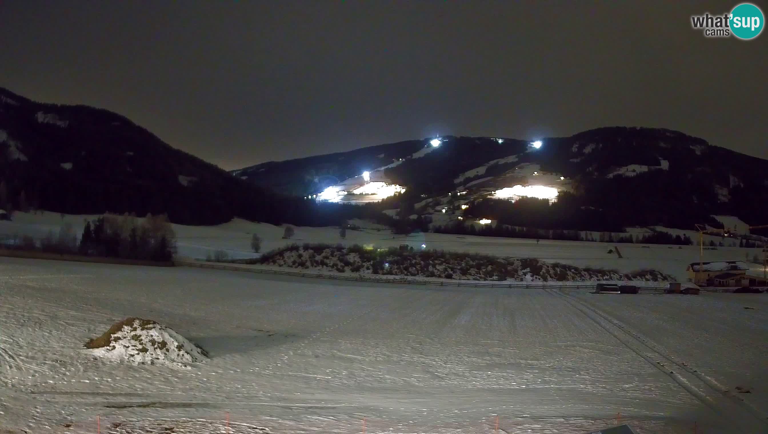 Webkamera Olang | Blick auf den Kronplatz von den Sottla Apartments