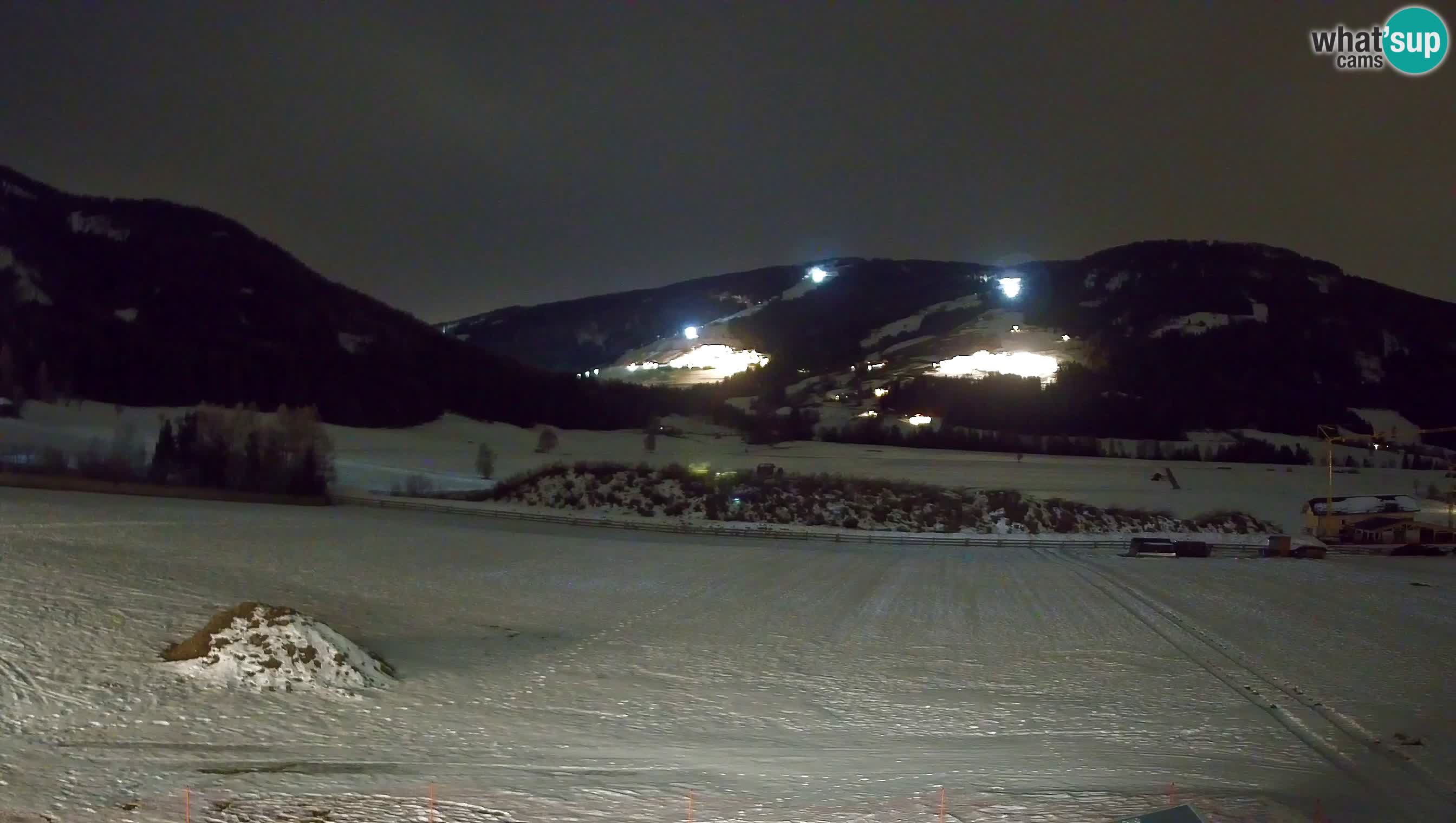 Webkamera Olang | Blick auf den Kronplatz von den Sottla Apartments