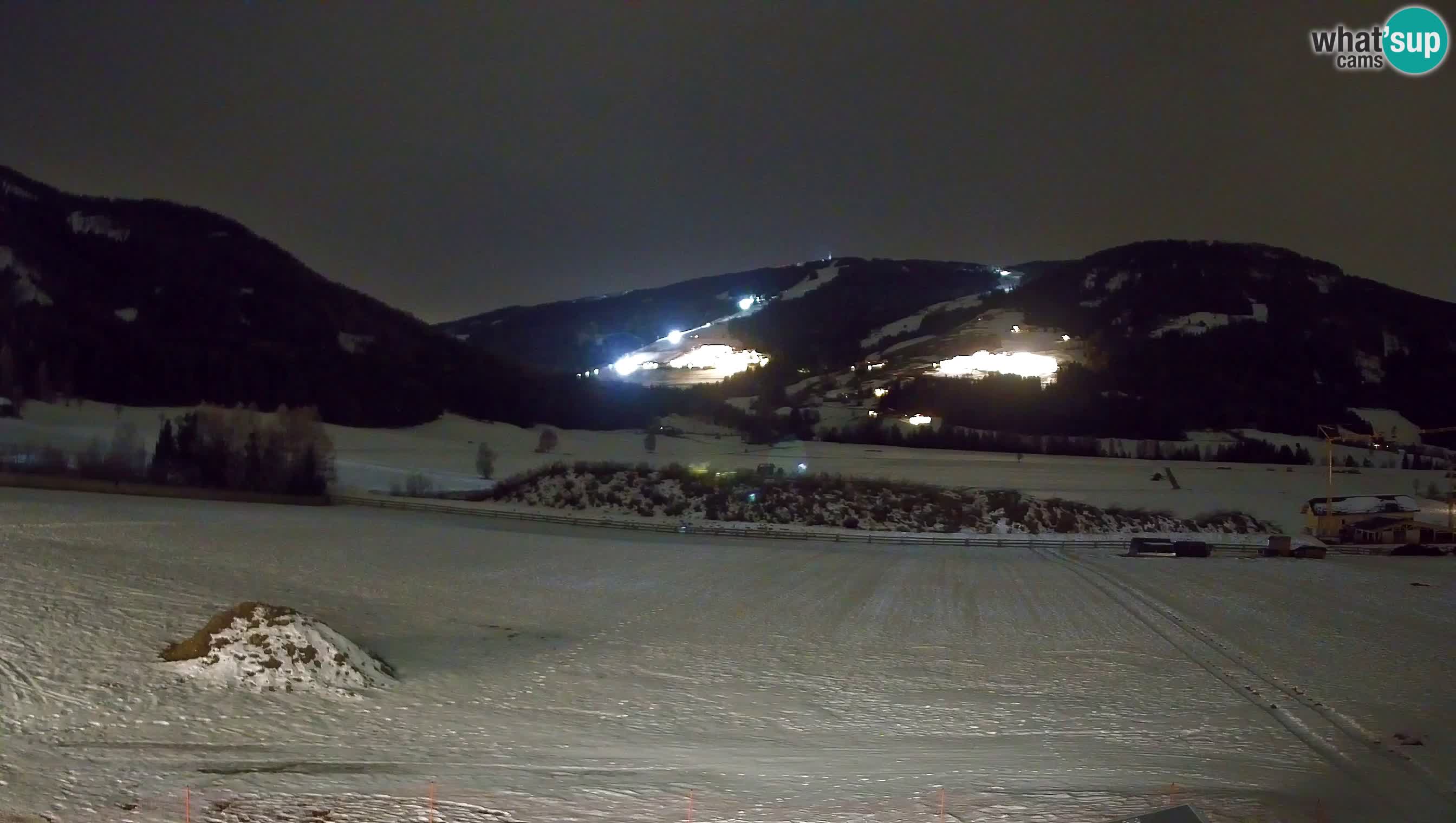 Webkamera Olang | Blick auf den Kronplatz von den Sottla Apartments