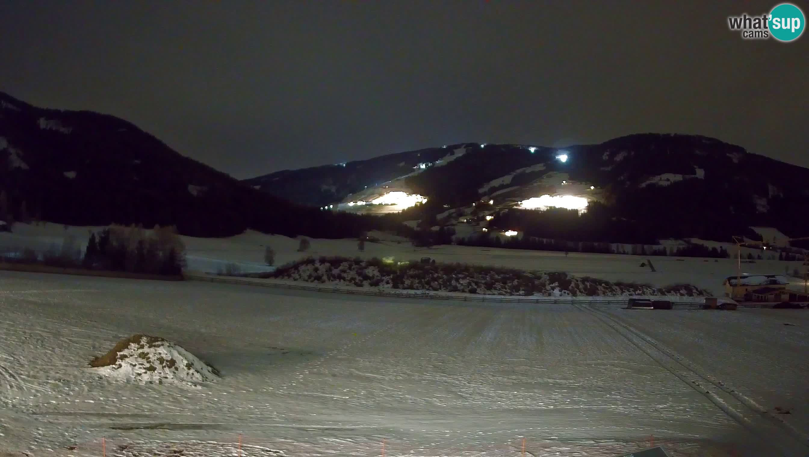 Webkamera Olang | Blick auf den Kronplatz von den Sottla Apartments