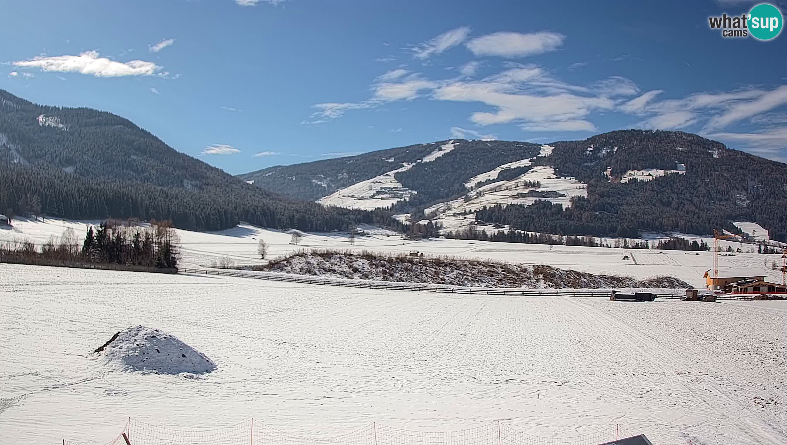 Webkamera Olang | Blick auf den Kronplatz von den Sottla Apartments