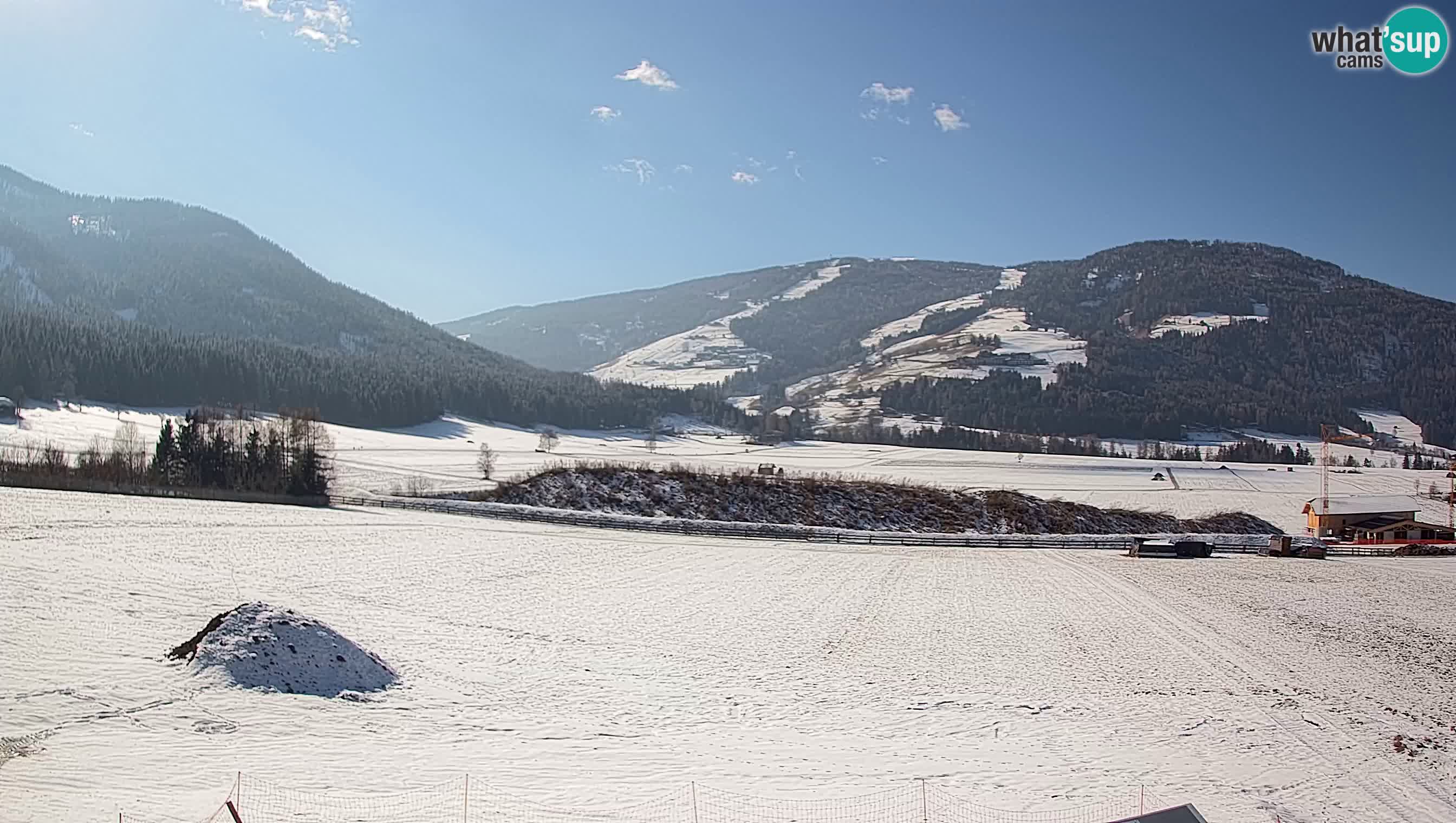 Webkamera Olang | Blick auf den Kronplatz von den Sottla Apartments