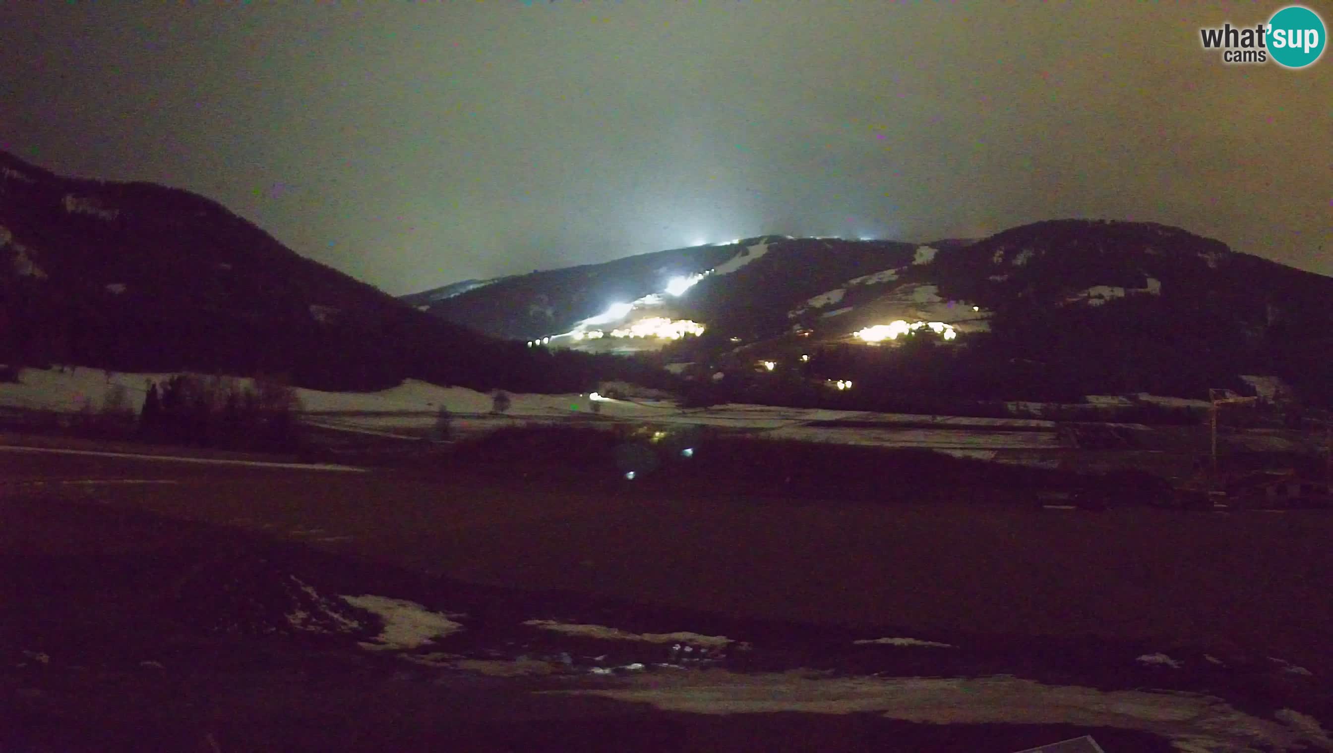 Webkamera Olang | Blick auf den Kronplatz von den Sottla Apartments