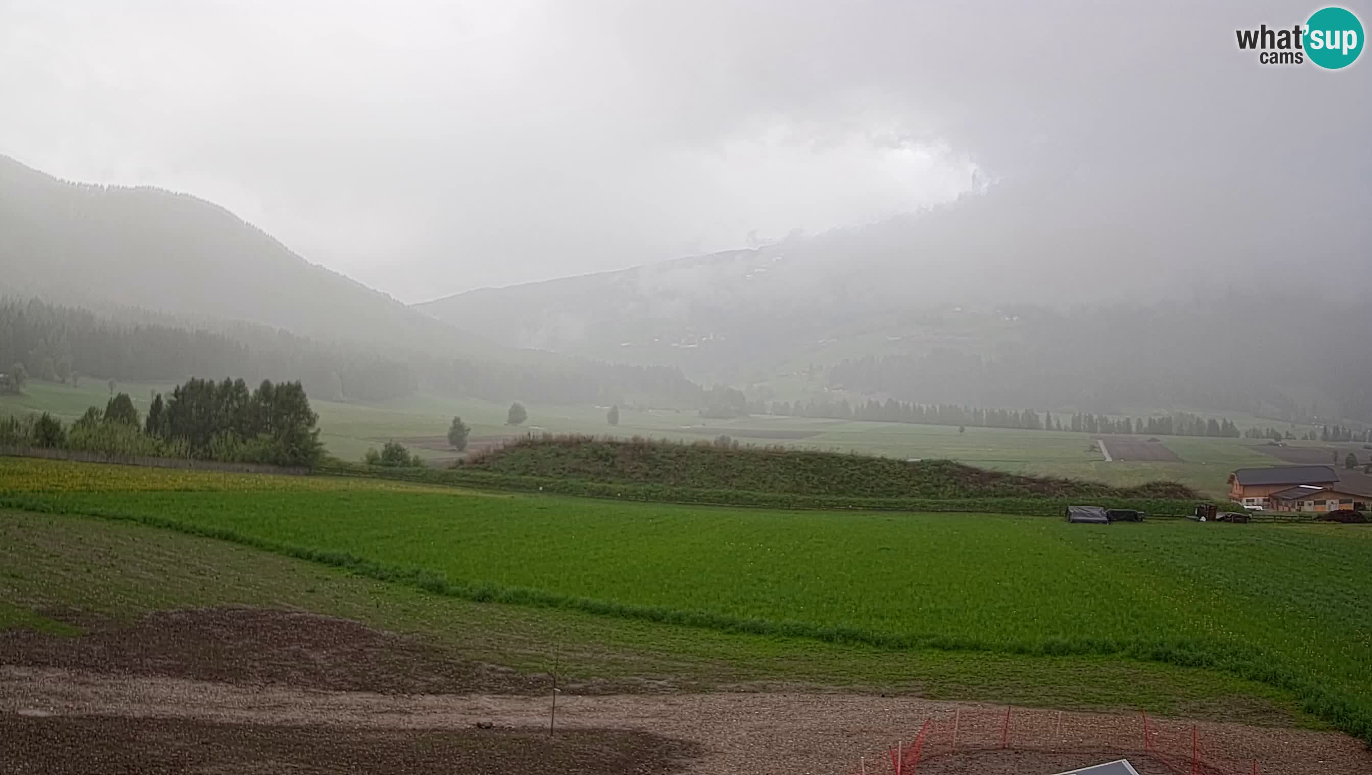 Webkamera Olang | Blick auf den Kronplatz von den Sottla Apartments