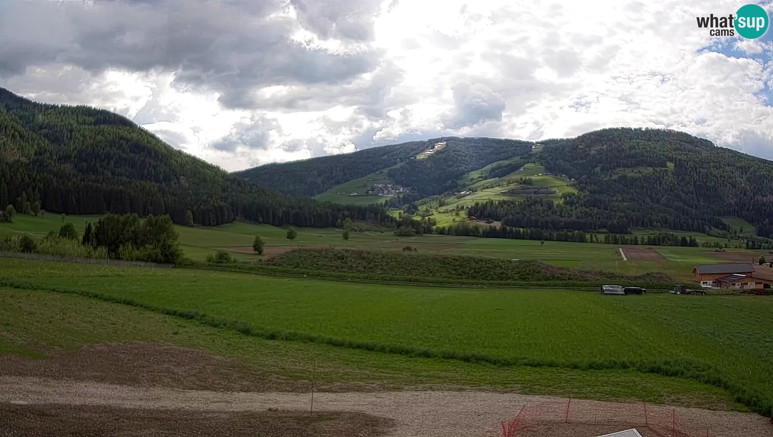 Livecam Olang | Kronplatz view from Sottla apartments