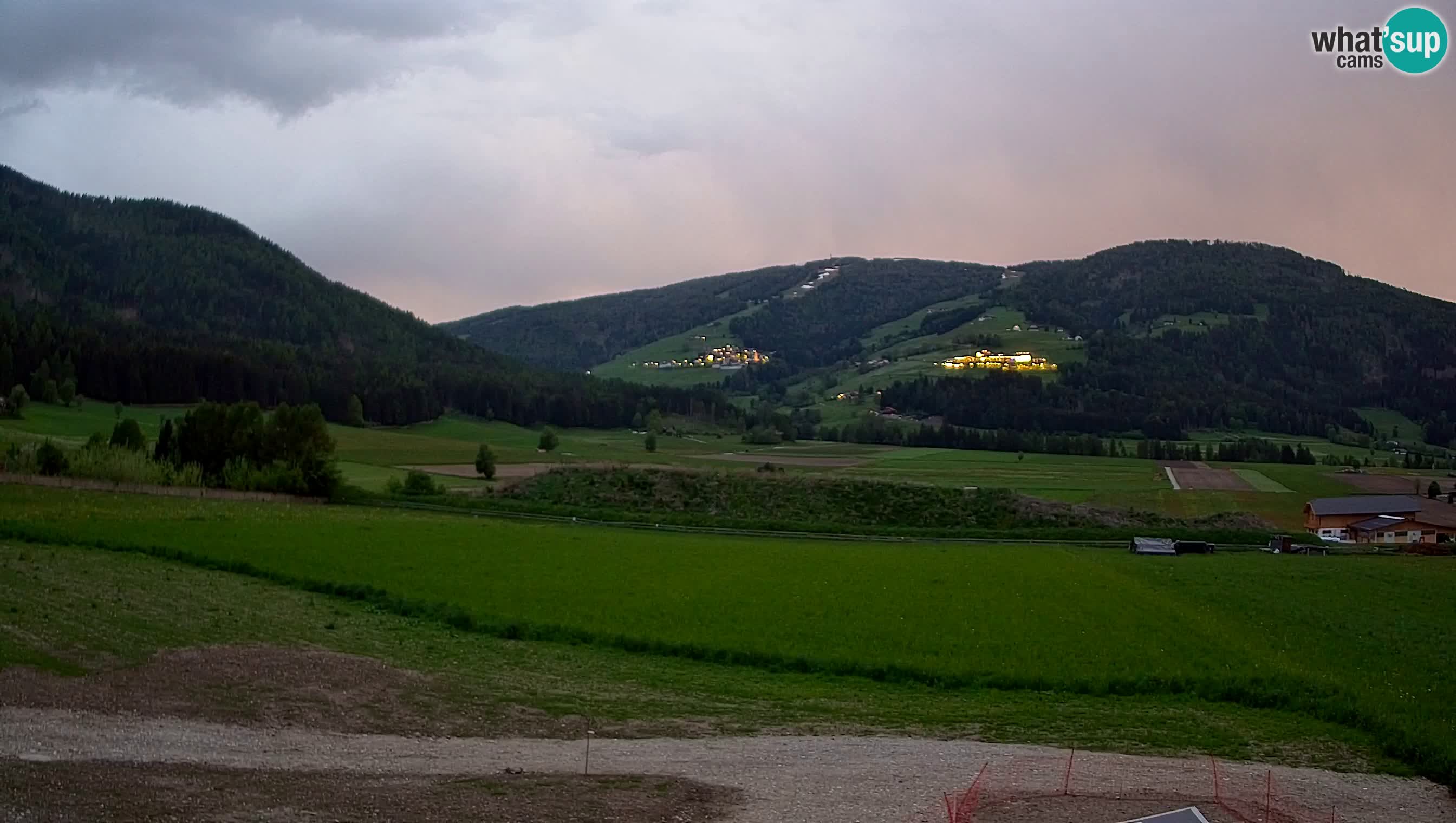 Web Kamera Olang | Kronplatz pogled sa apartmanov Sottla