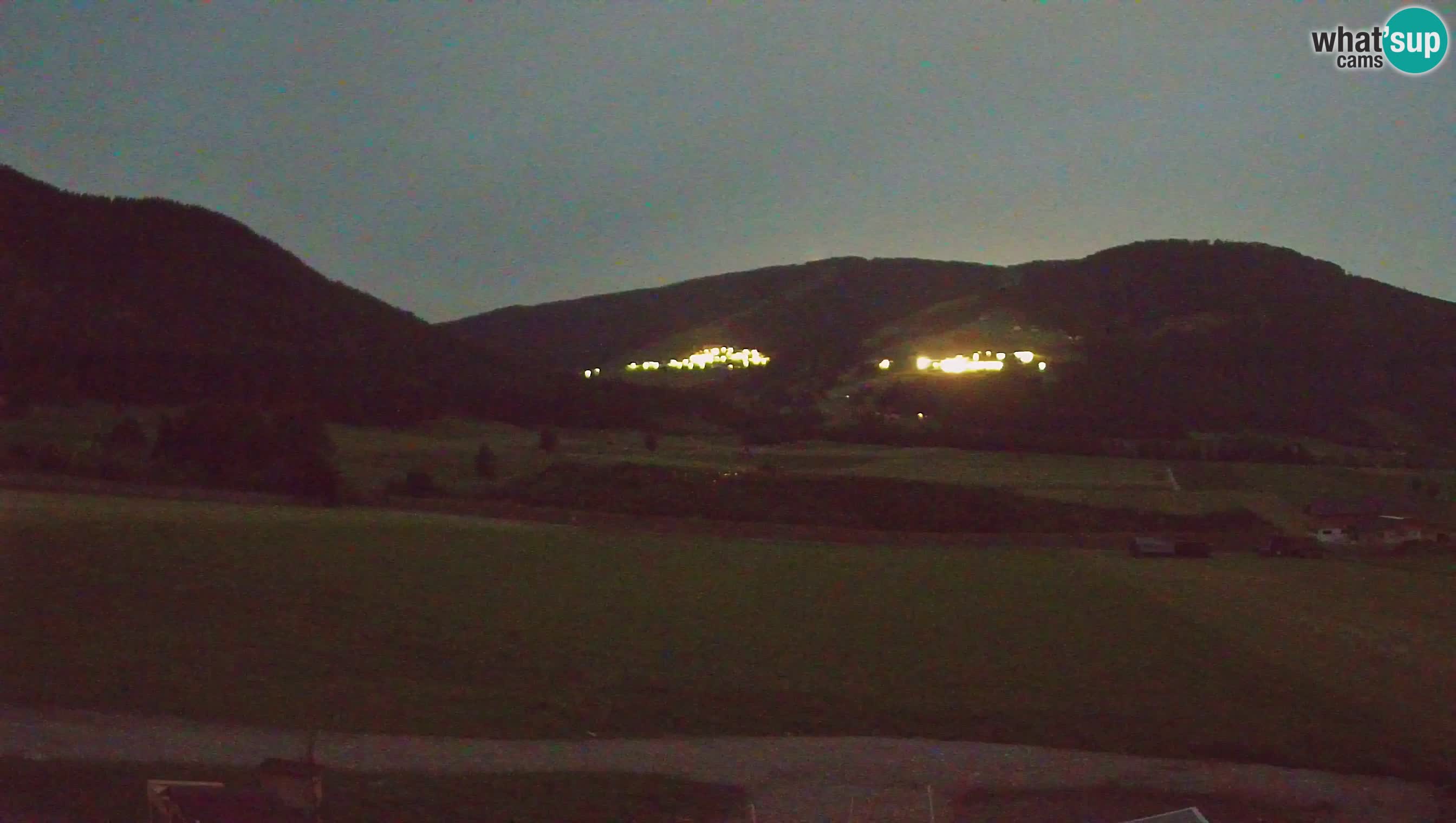 Webkamera Olang | Blick auf den Kronplatz von den Sottla Apartments