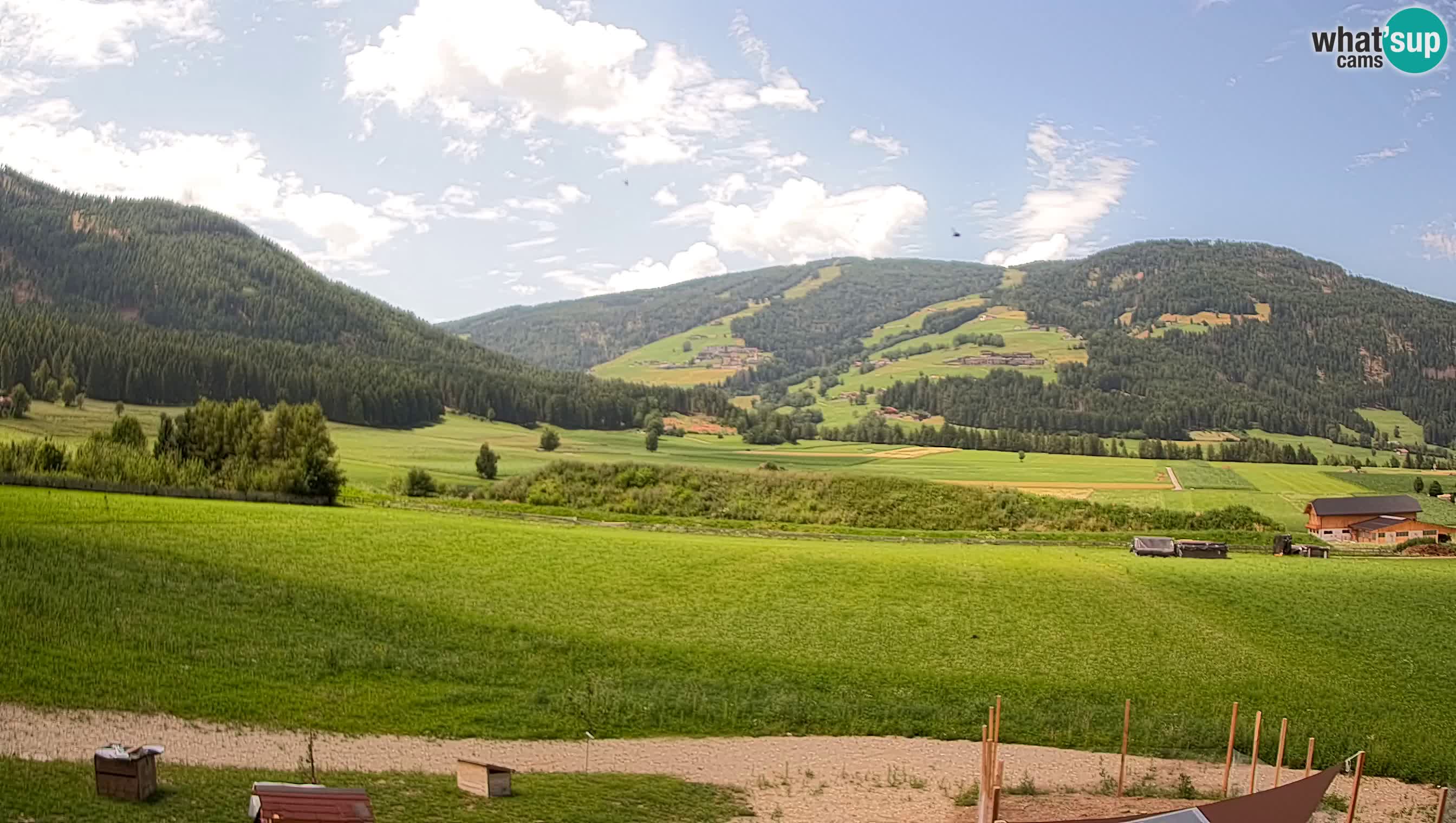 Webkamera Olang | Blick auf den Kronplatz von den Sottla Apartments