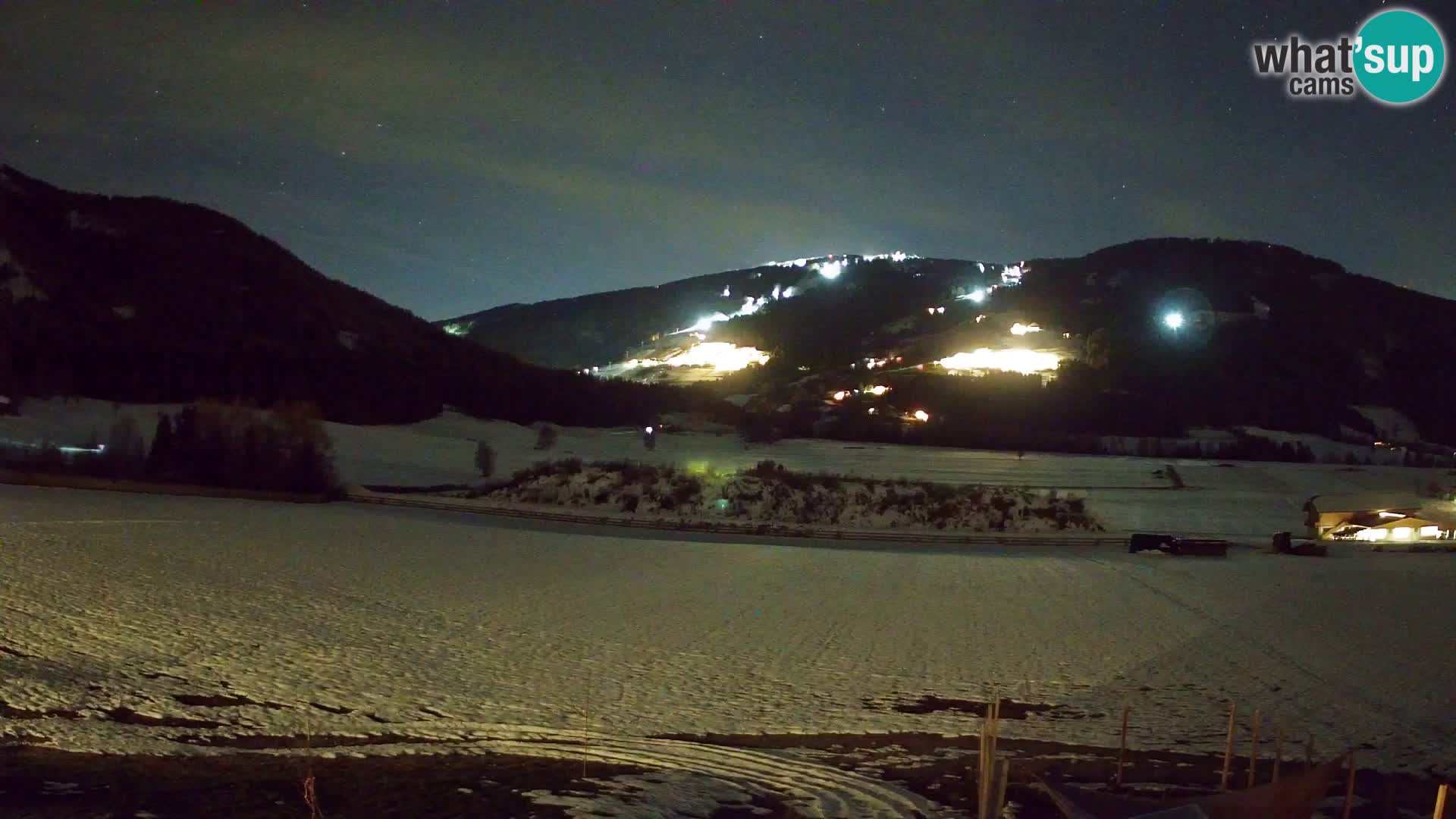 Webkamera Olang | Blick auf den Kronplatz von den Sottla Apartments