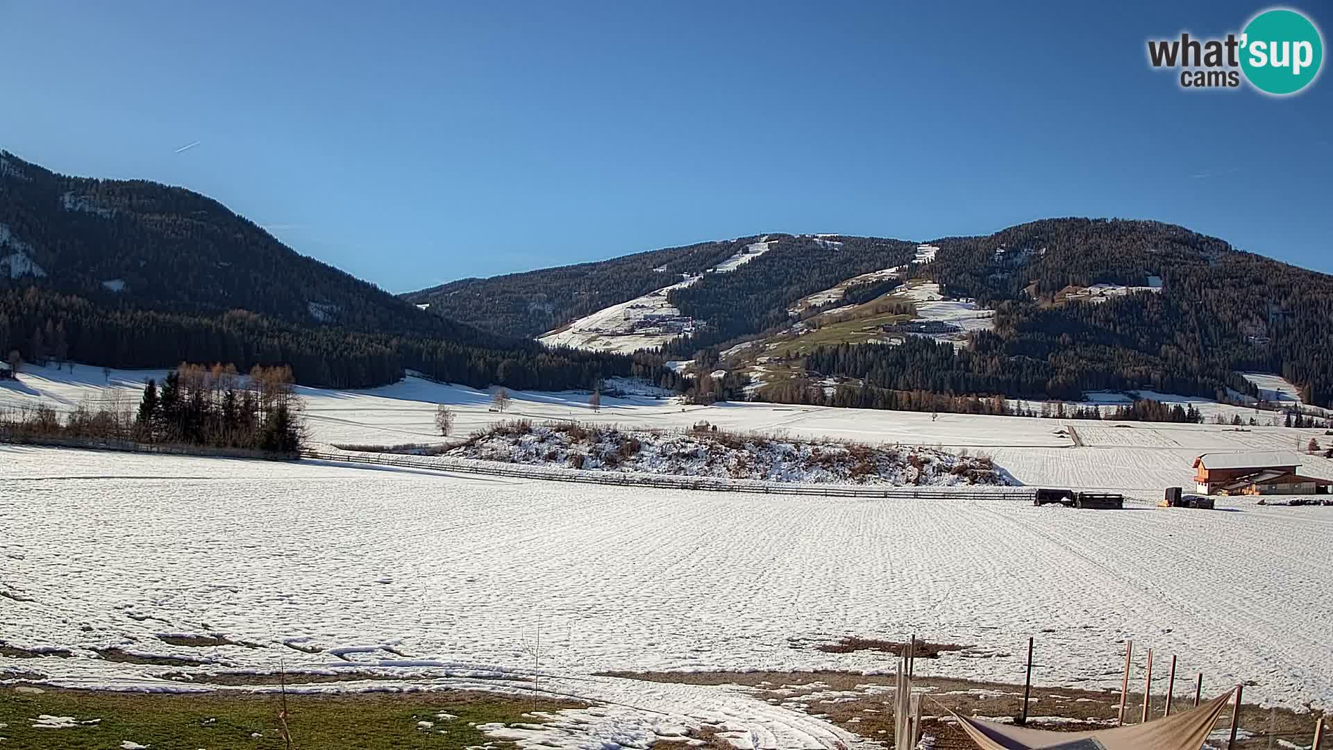 Webkamera Olang | Blick auf den Kronplatz von den Sottla Apartments
