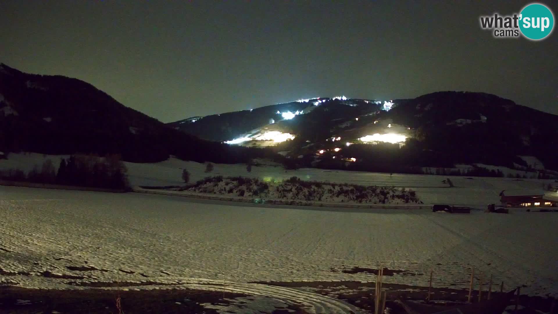 Webkamera Olang | Blick auf den Kronplatz von den Sottla Apartments