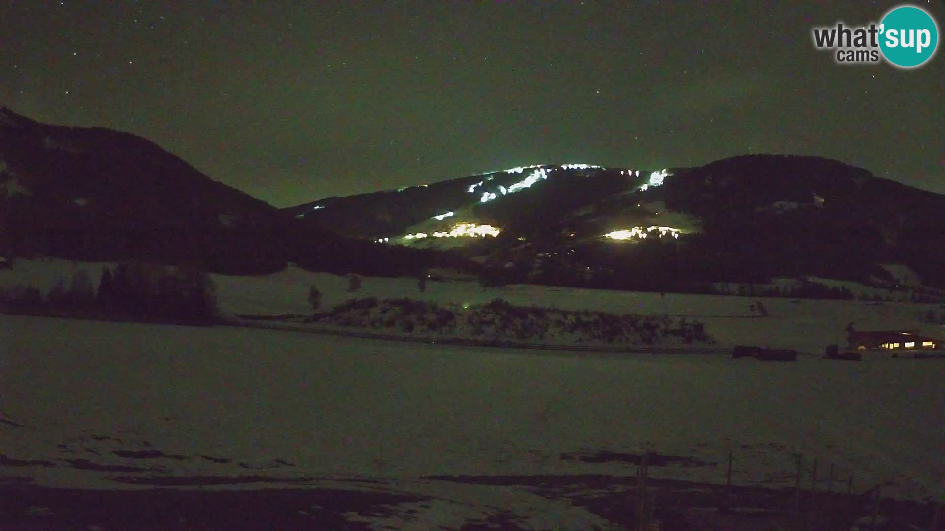Webkamera Olang | Blick auf den Kronplatz von den Sottla Apartments