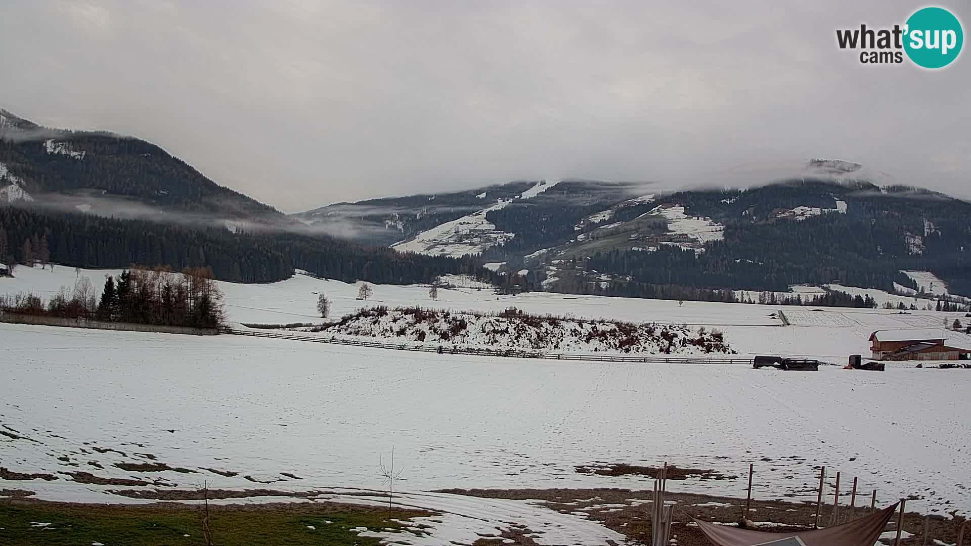Webkamera Olang | Blick auf den Kronplatz von den Sottla Apartments