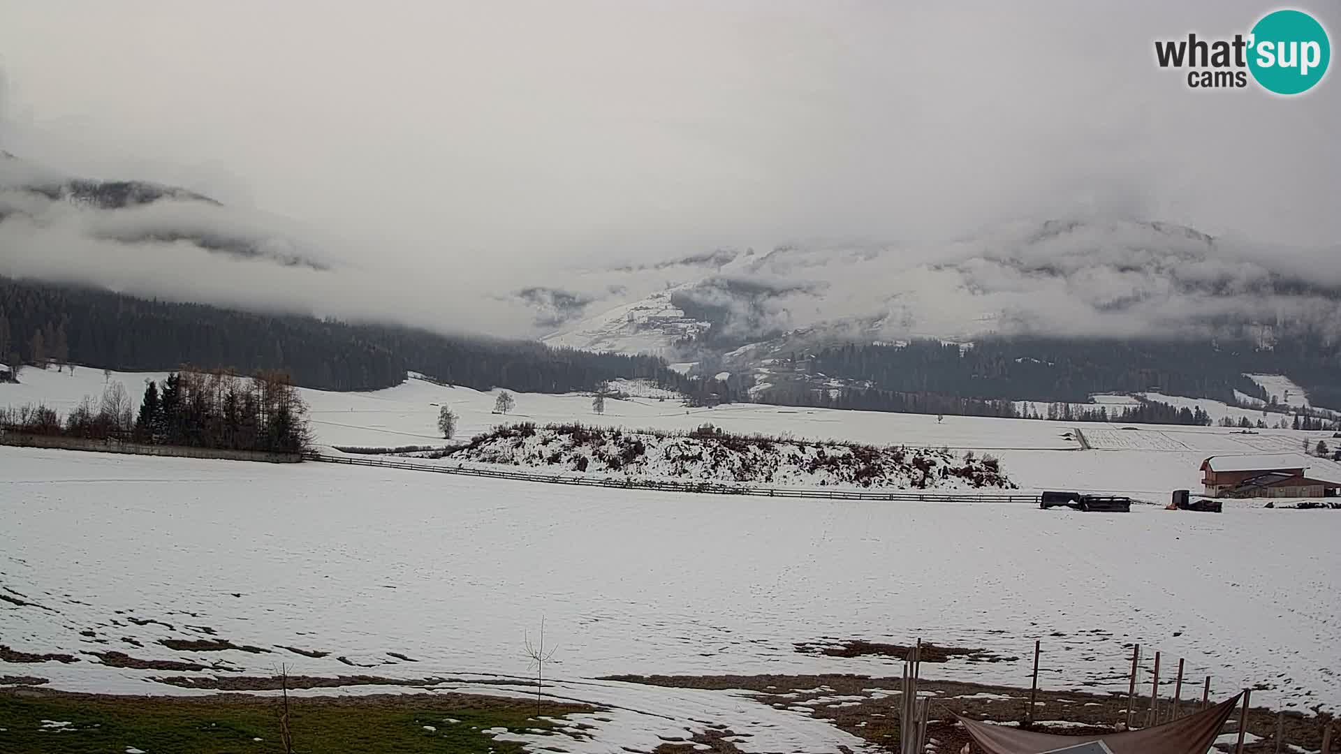 Webkamera Olang | Blick auf den Kronplatz von den Sottla Apartments